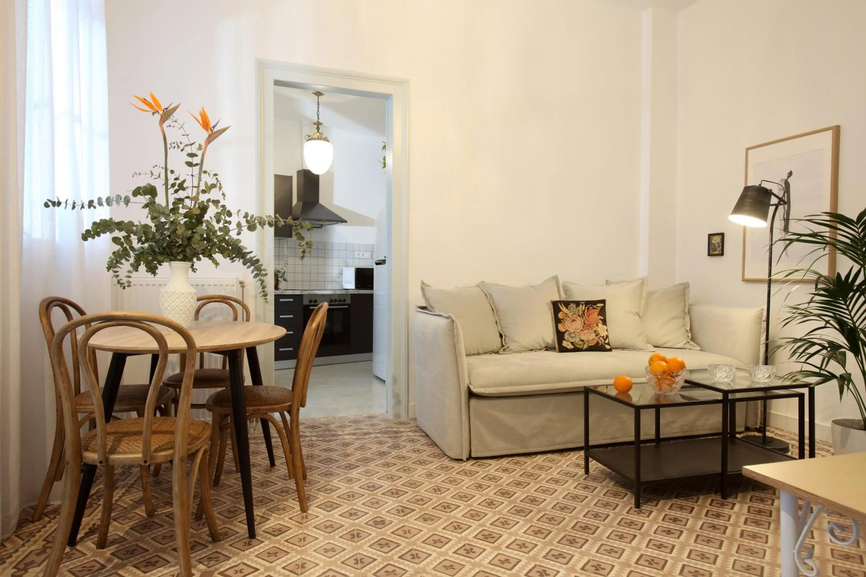 Living room in Live in Athens, THISEIO Historic House