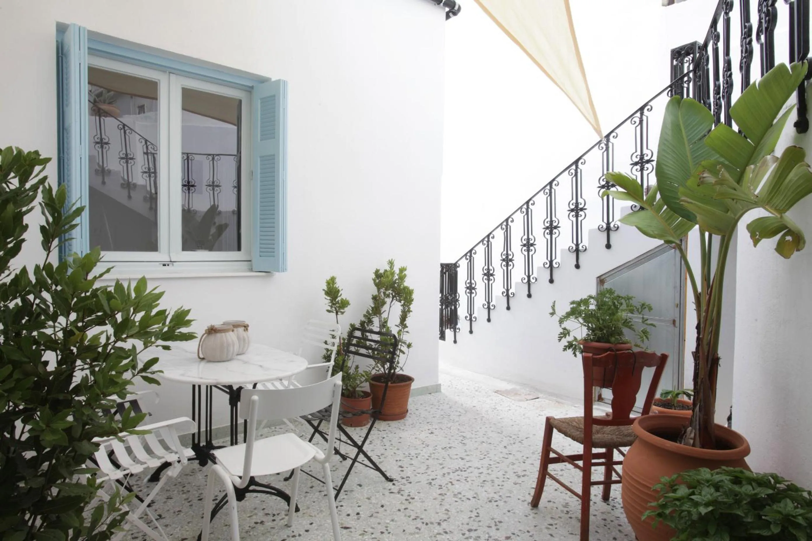 Patio in Live in Athens, THISEIO Historic House