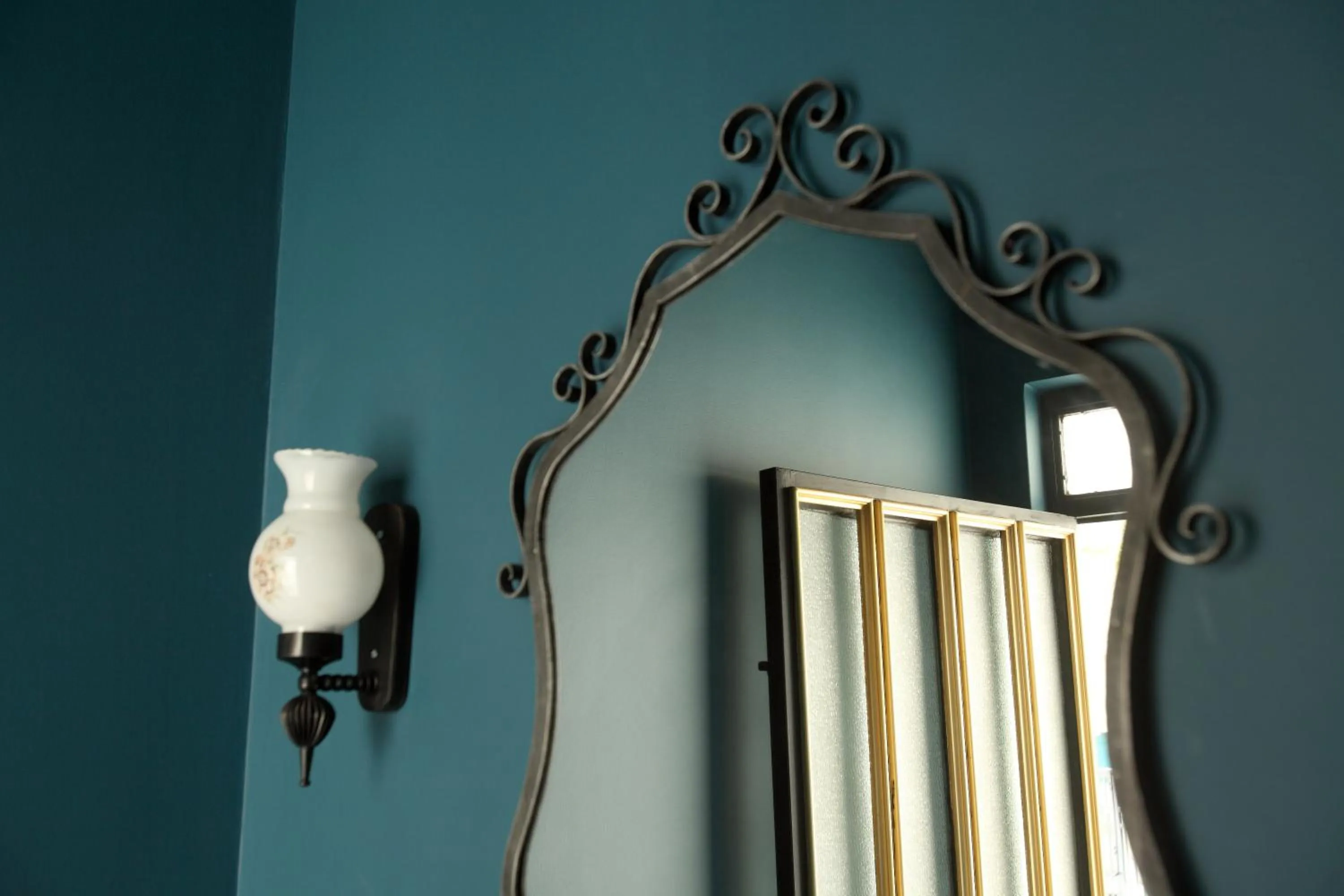 Facade/entrance in Live in Athens, THISEIO Historic House