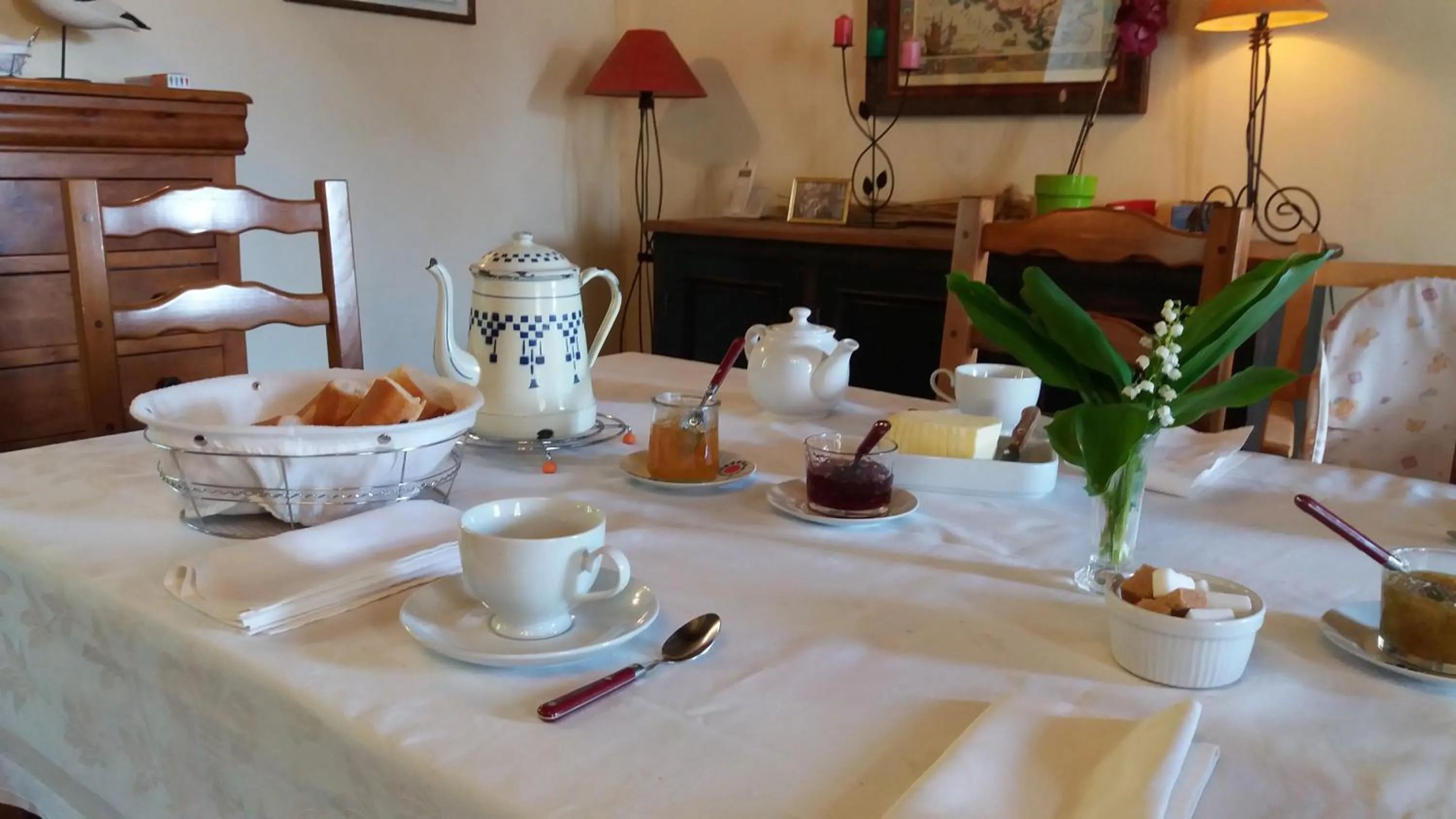 Breakfast in Manoir de la Ville Marie