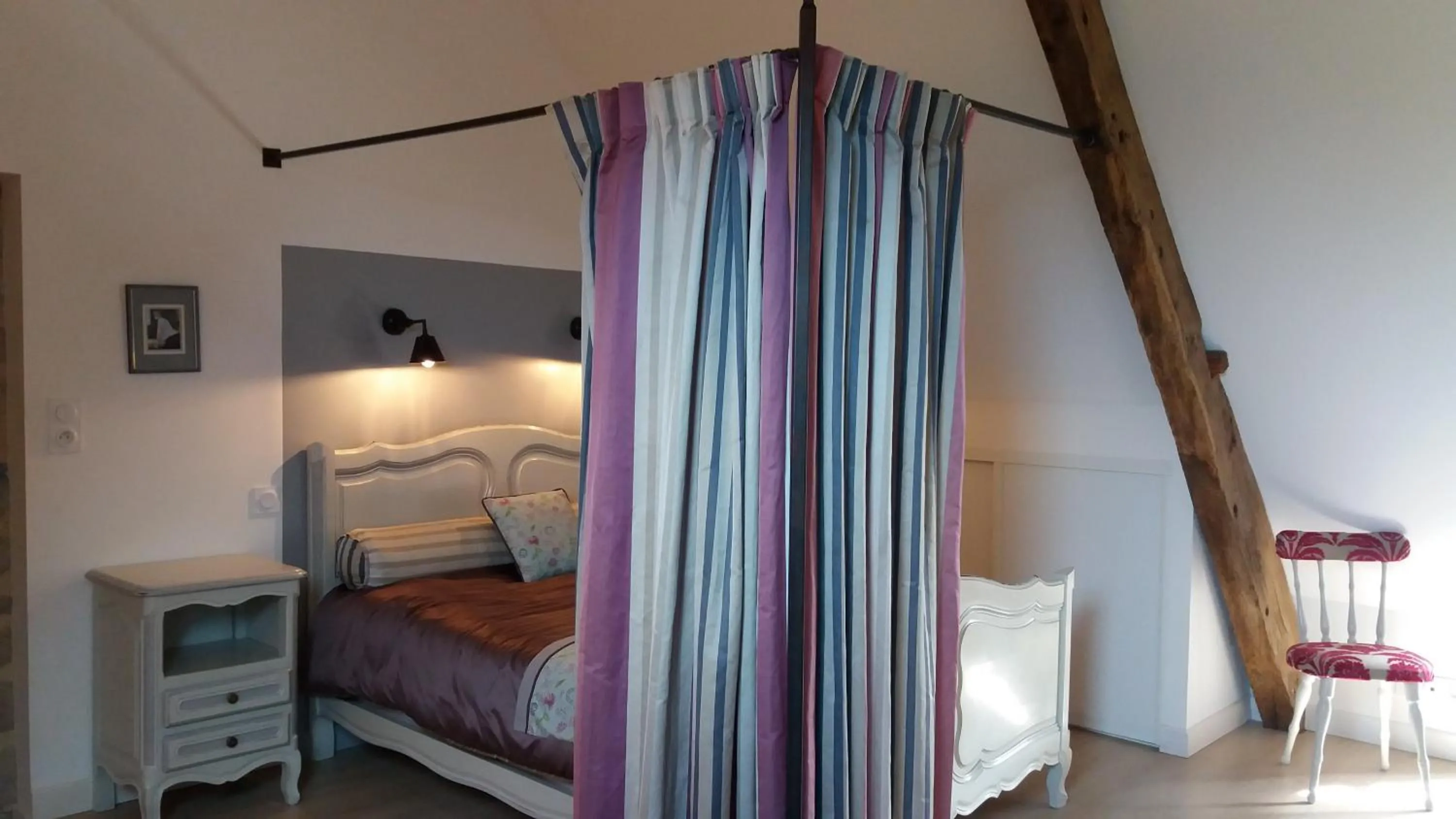 Bed in Manoir de la Ville Marie