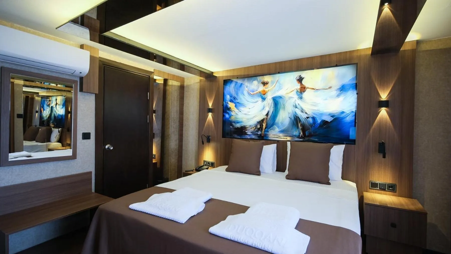 Bed in duqqan deluxe hotel