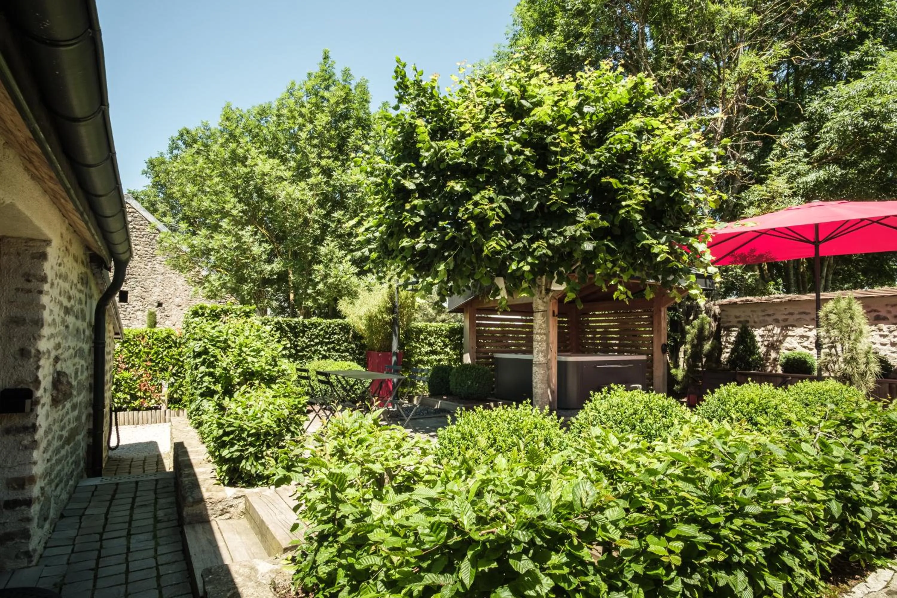 Le Domaine des Prés Verts Suites & Chambres avec Jacuzzi Privatif