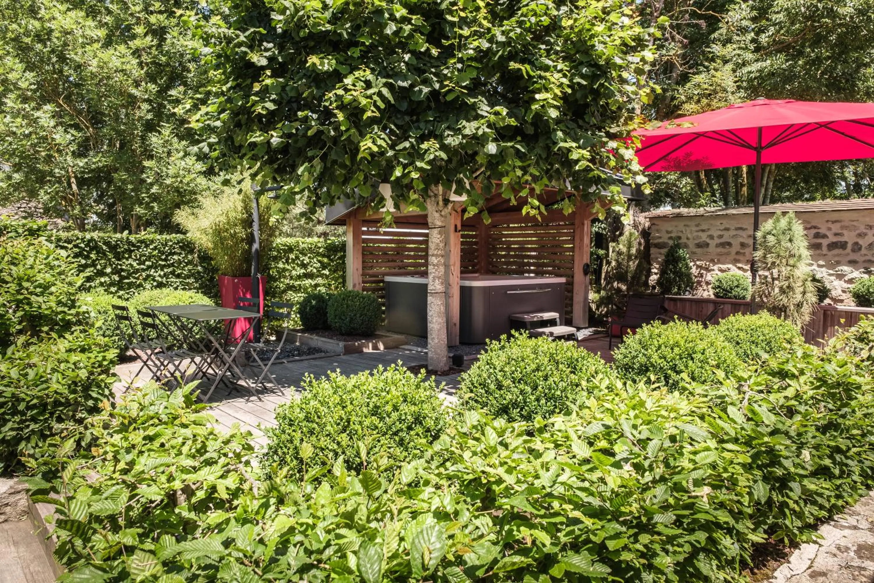 Le Domaine des Prés Verts Suites & Chambres avec Jacuzzi Privatif