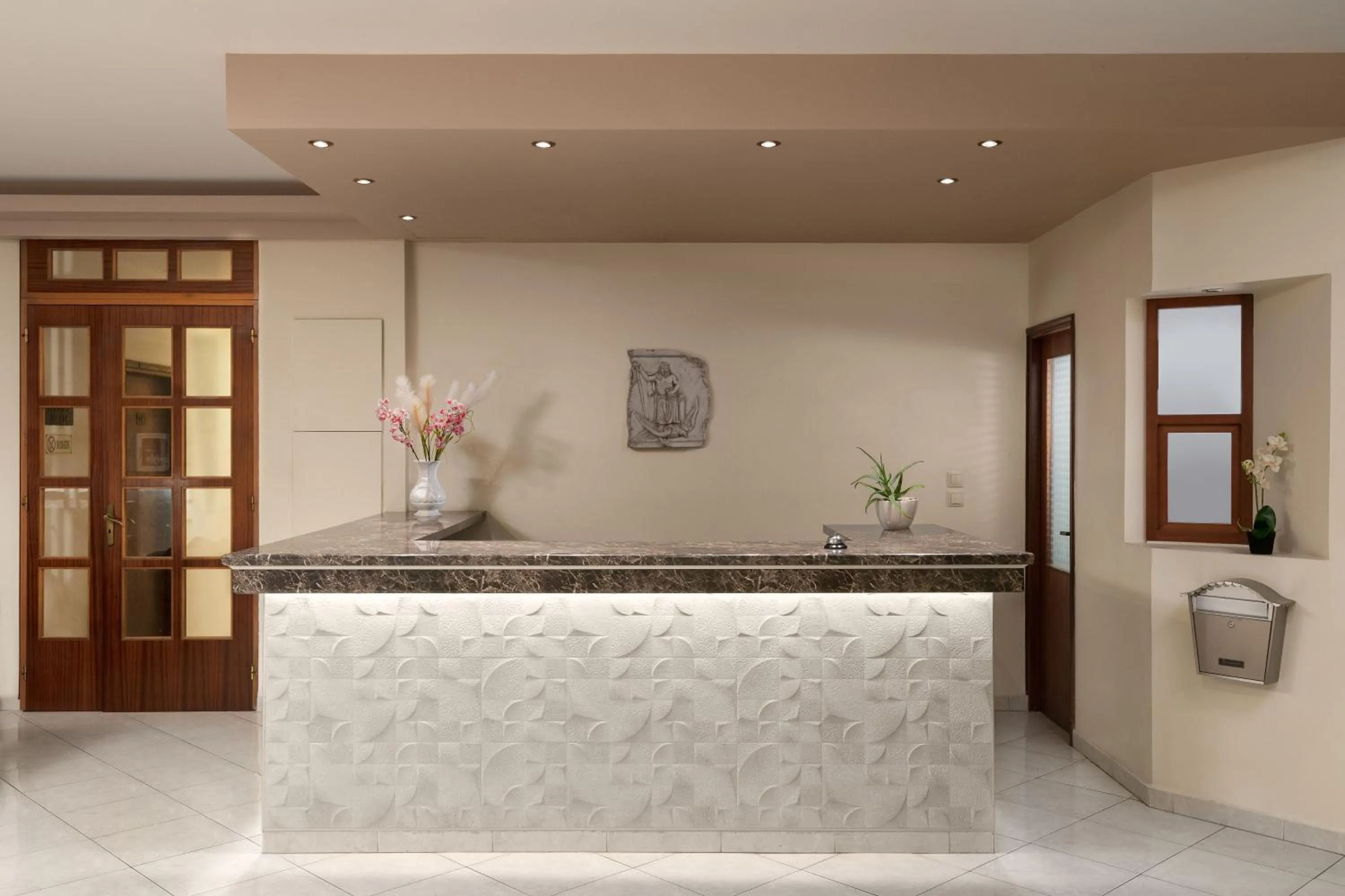 Facade/entrance in Meliton Hotel