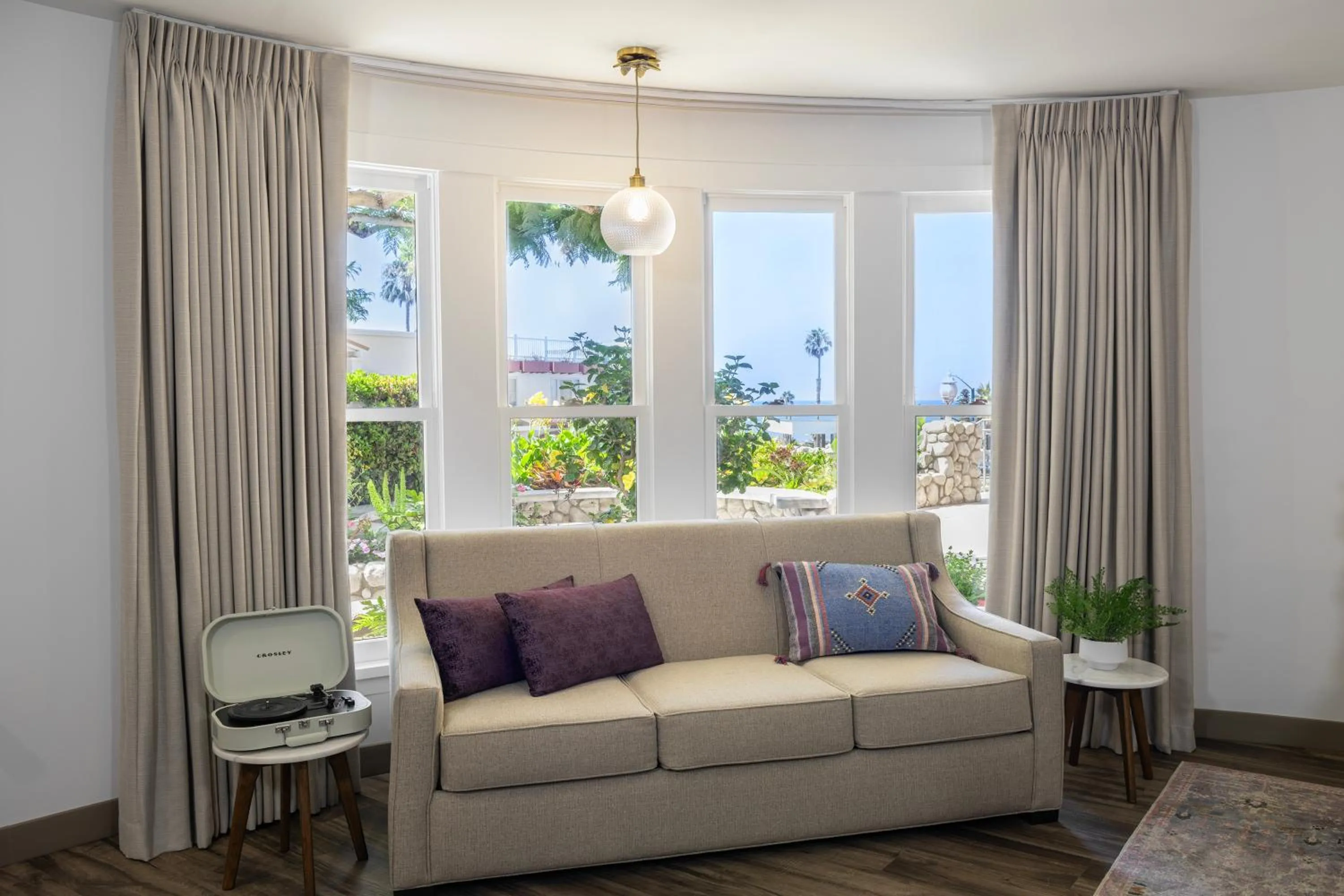 Seating area in Cardiff By The Sea Lodge