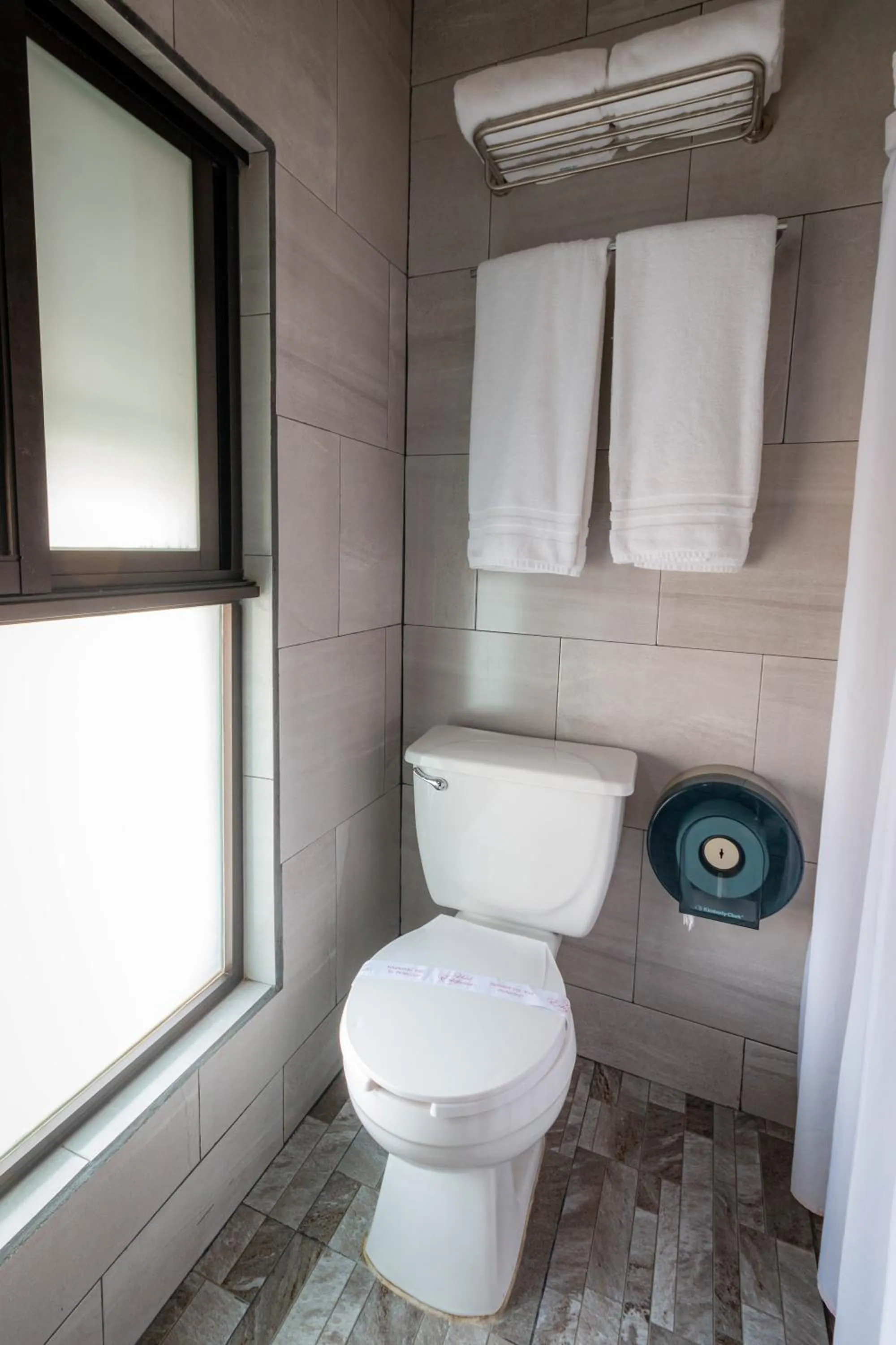 Bathroom in Hotel Estefania