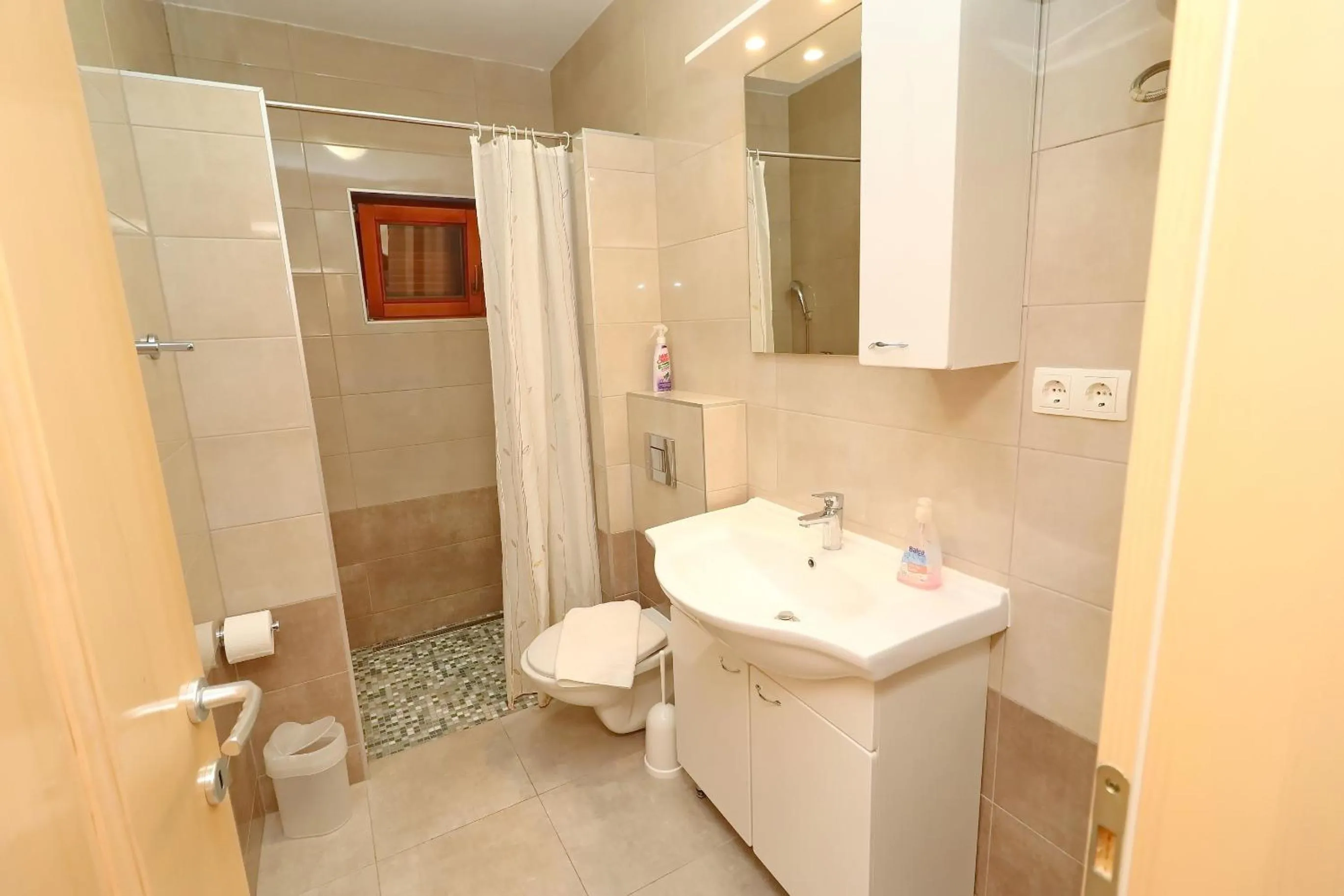 Bathroom in Seaside Apartments Hrkać