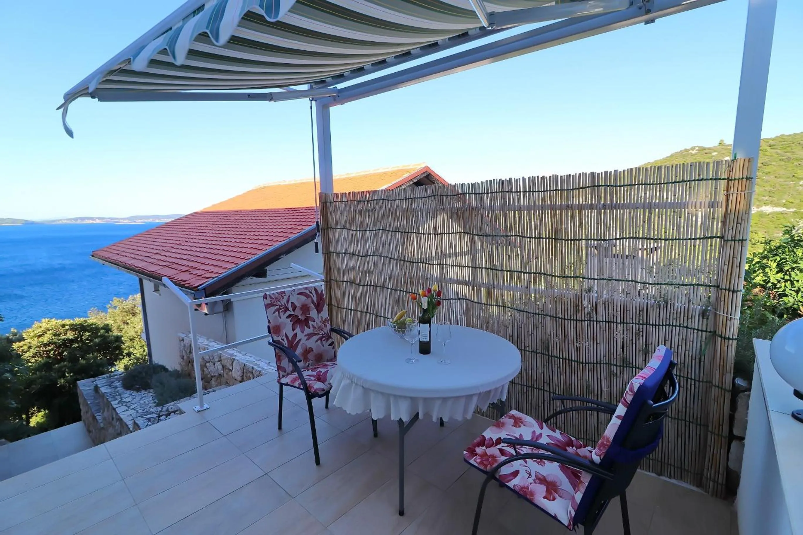 Balcony/Terrace in Seaside Apartments Hrkać