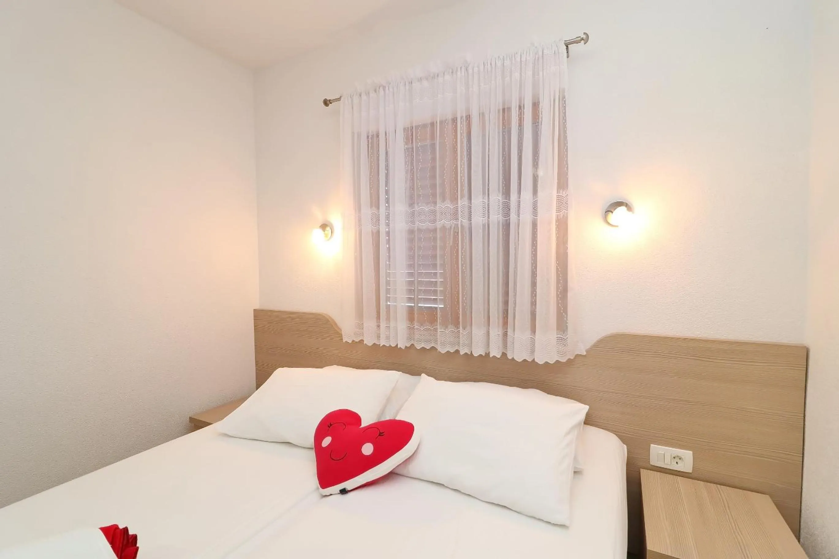 Bedroom, Bed in Seaside Apartments Hrkać