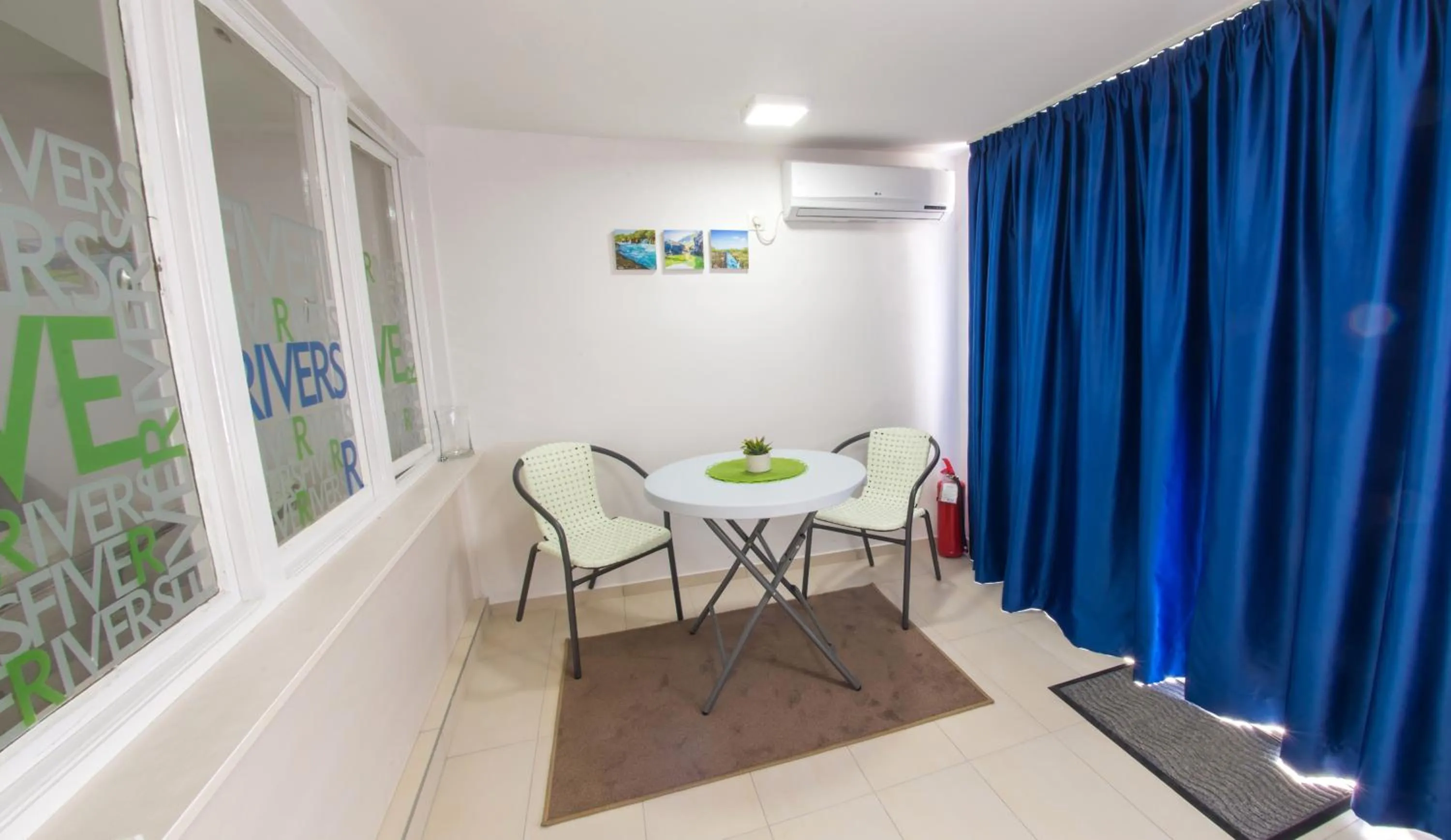 Balcony/Terrace in Five Rivers Rooms