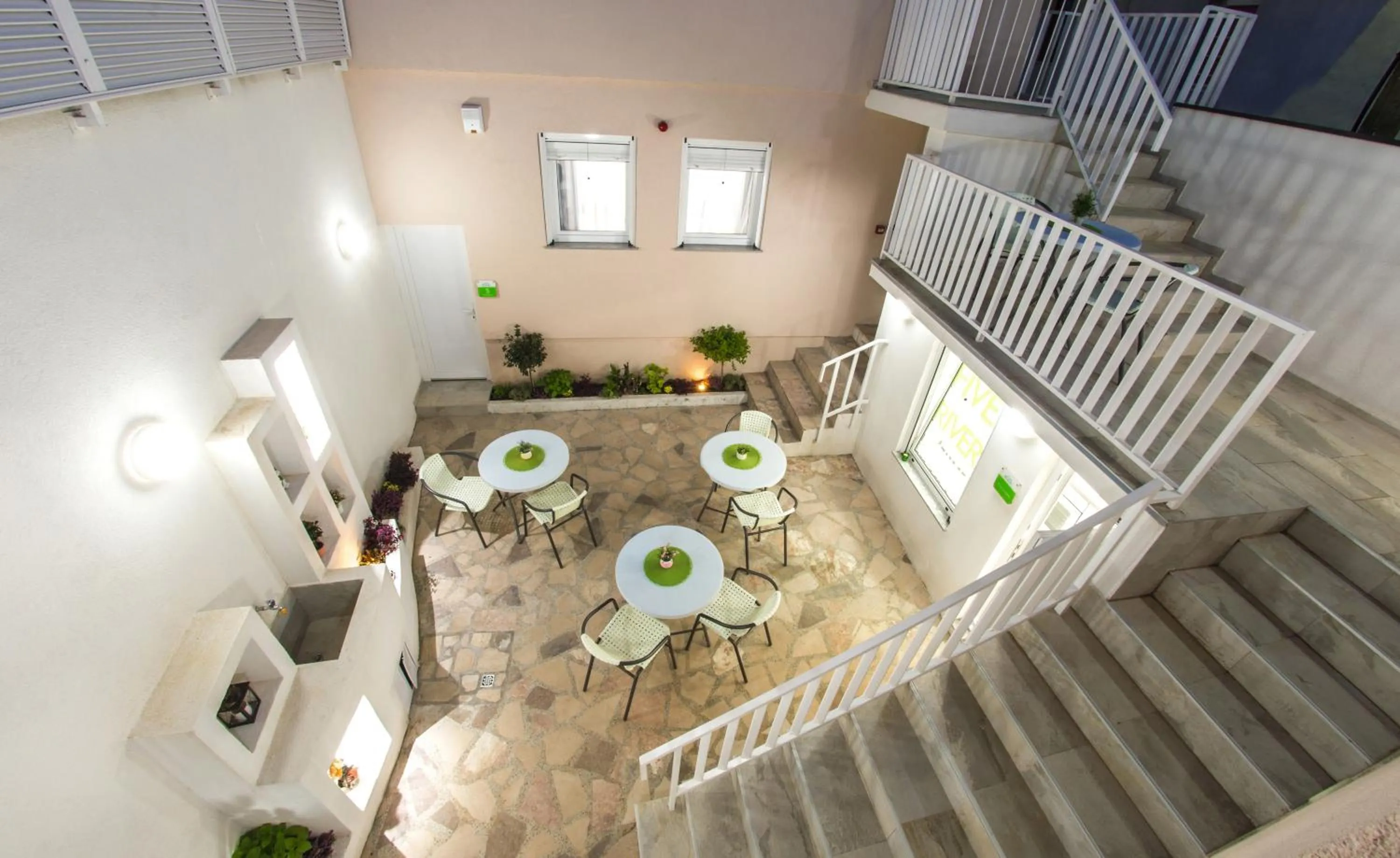 Spring in Five Rivers Rooms