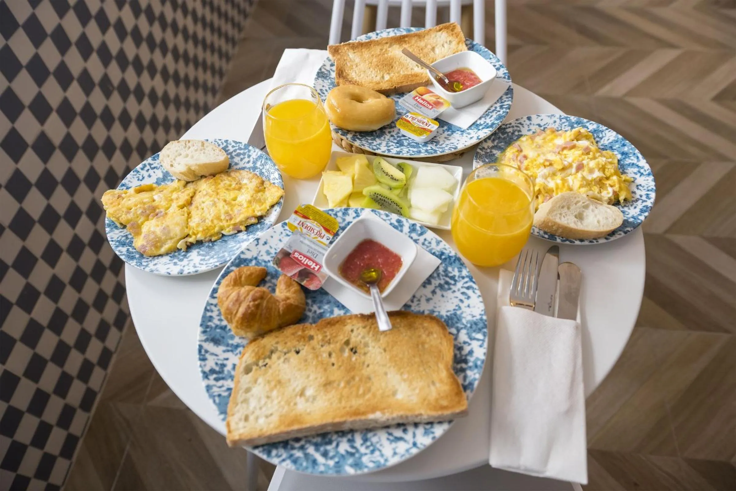 Breakfast in Duna Hotel Boutique