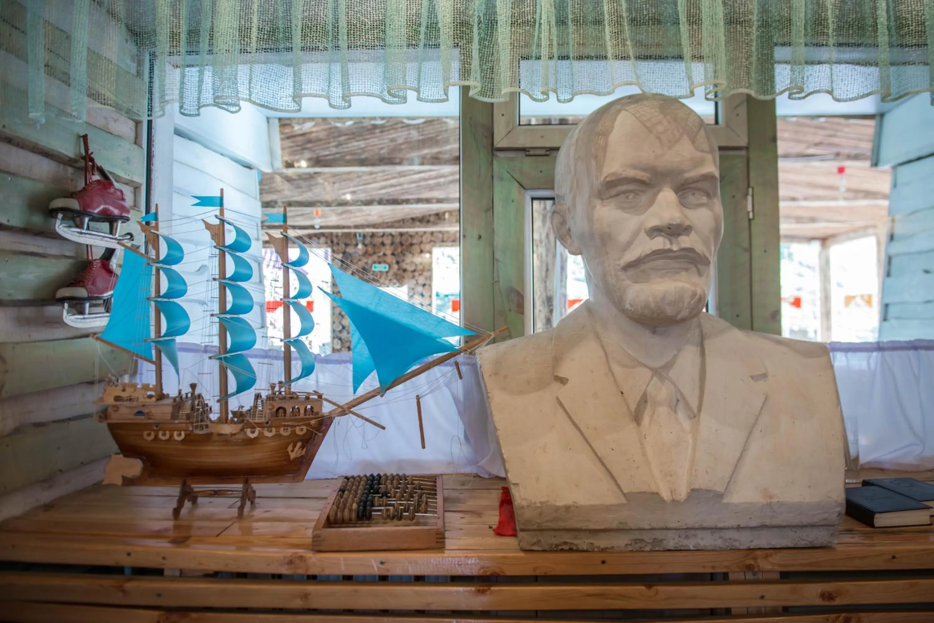 Restaurant/places to eat in Shymbulak Resort Hotel