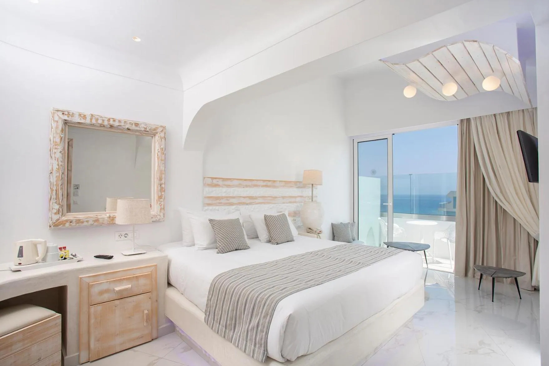 Bed in Rhodos Horizon Blu-Adults Only