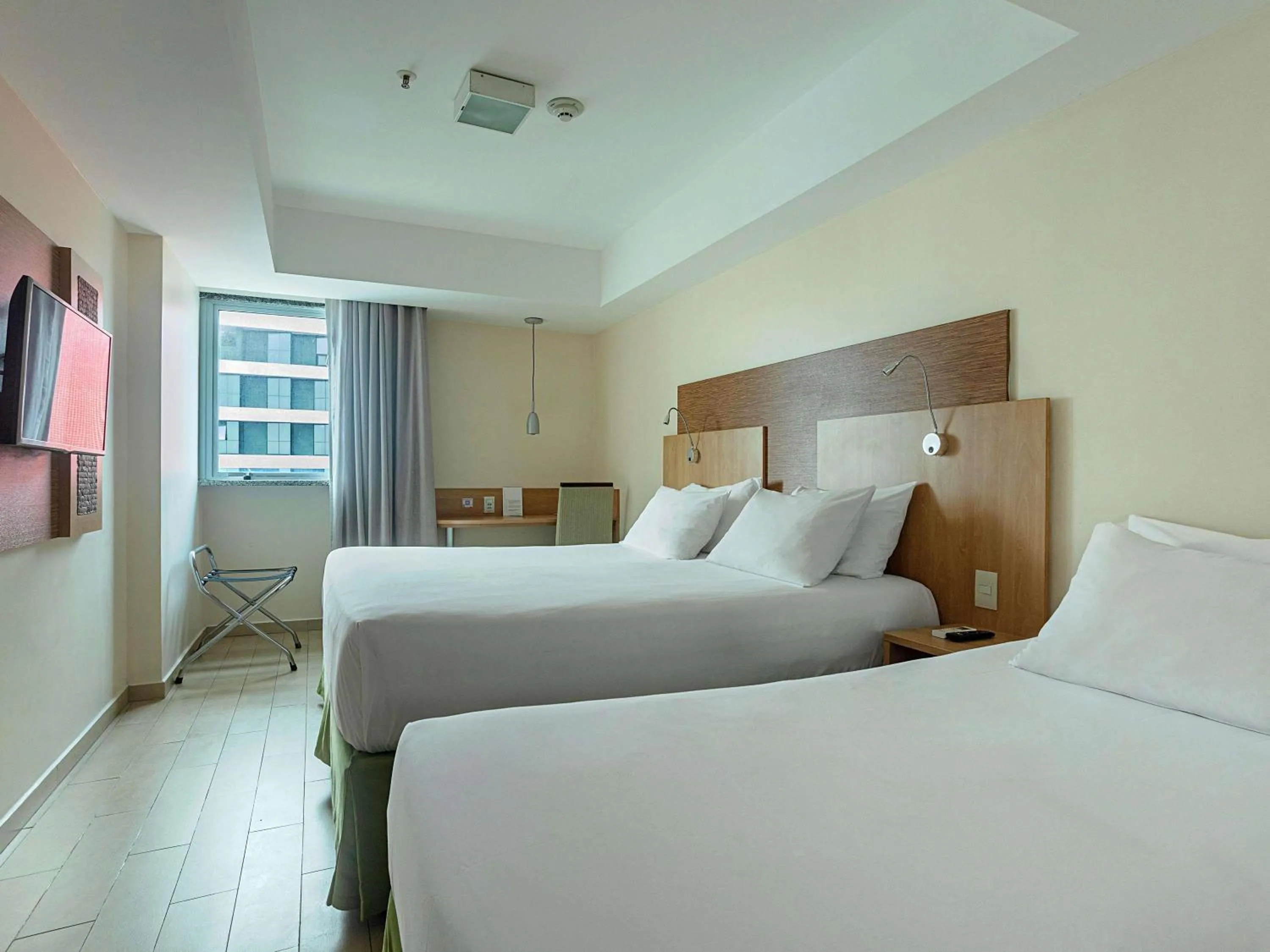 Bedroom, Bed in Mercure Maceio Pajuçara