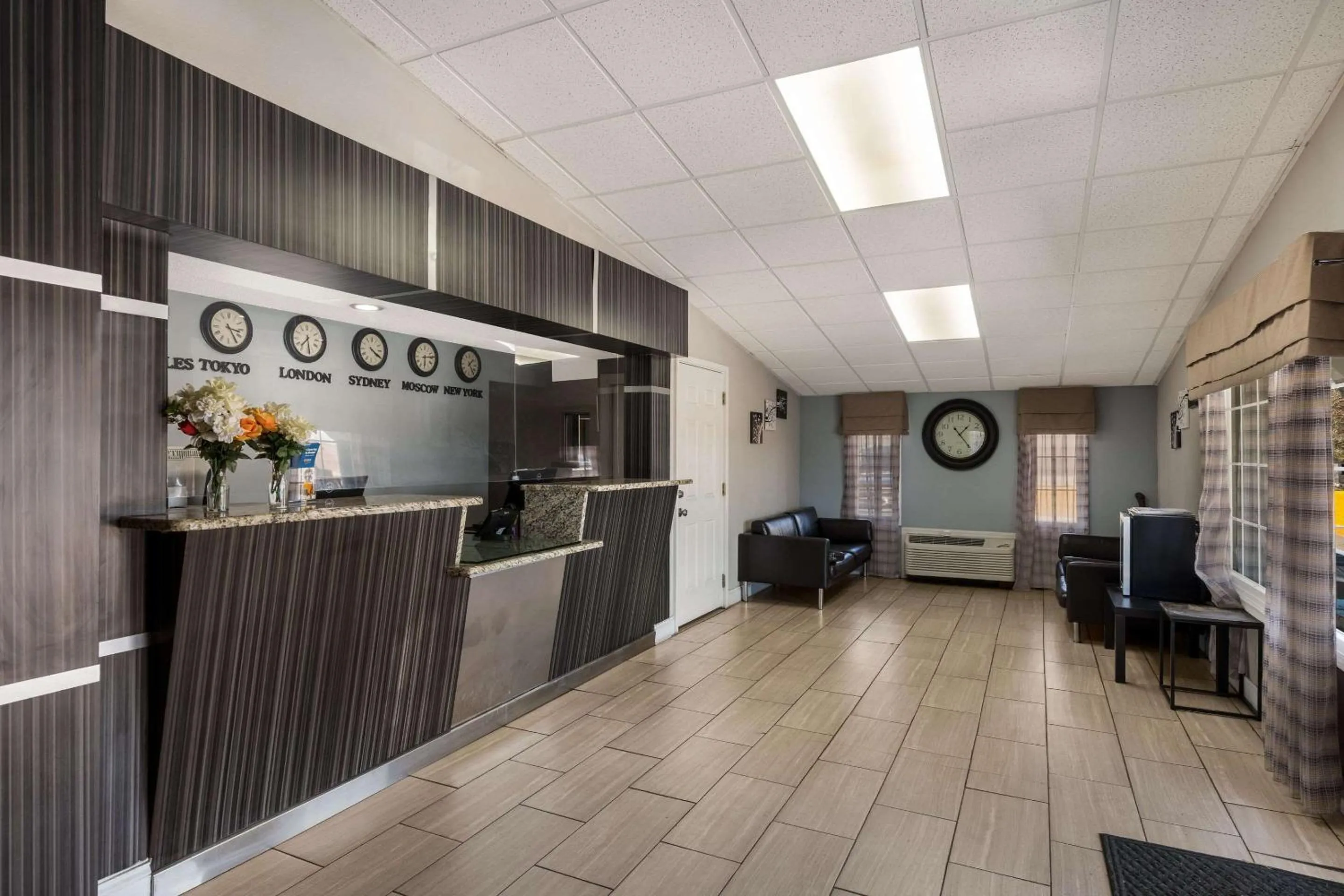 Lobby or reception in Rodeway Inn Charlotte Airport Area