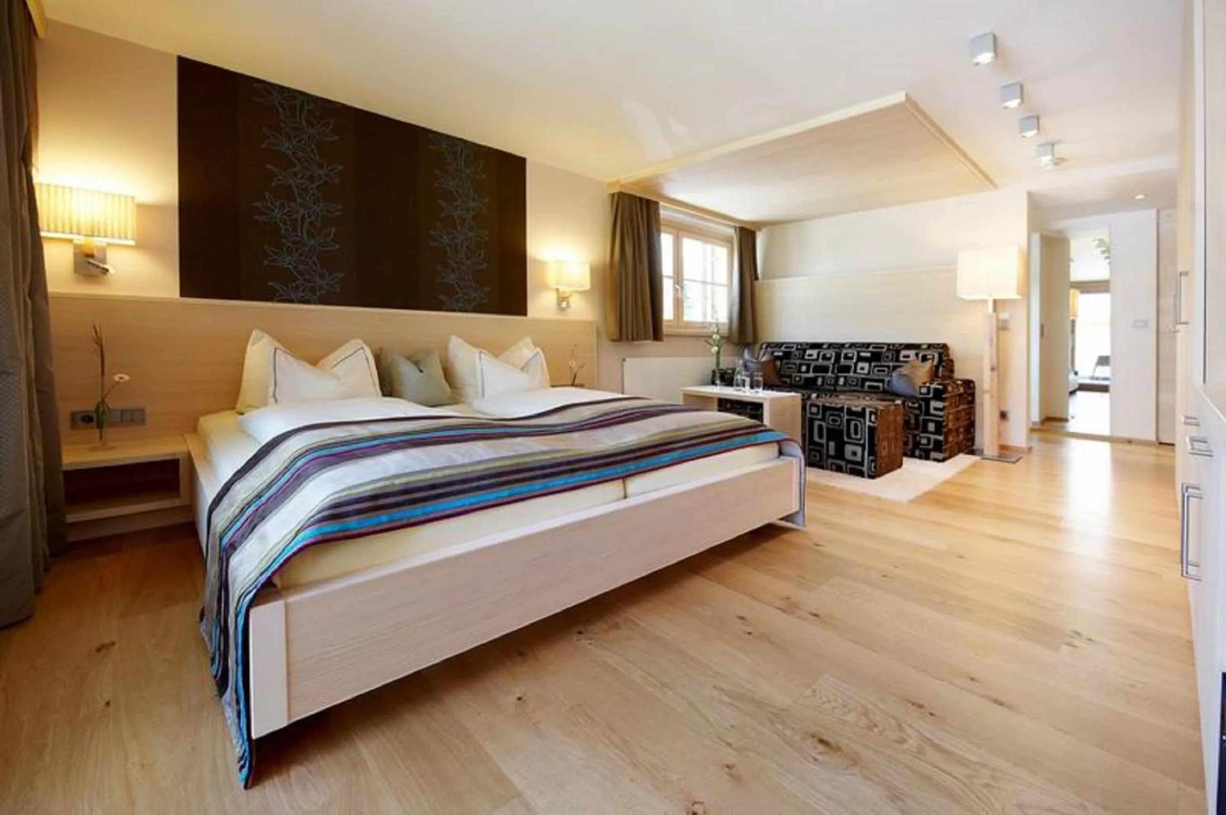 Bedroom, Bed in Hotel Mohnenfluh