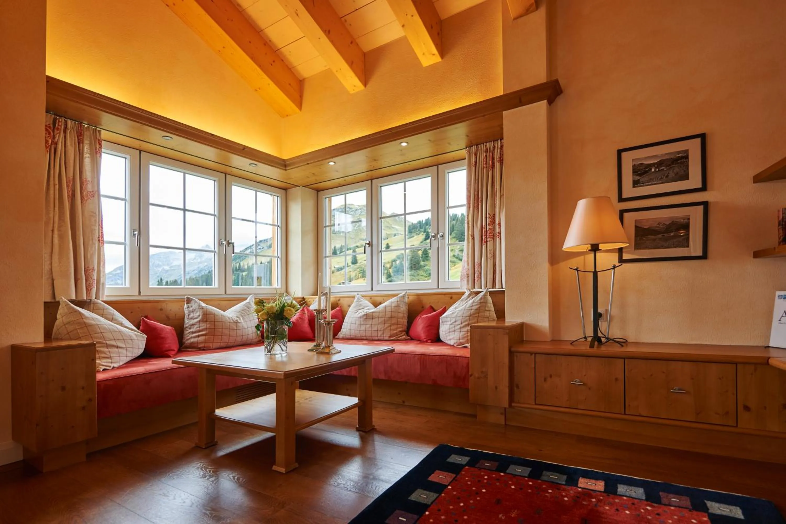 Living room in Hotel Mohnenfluh