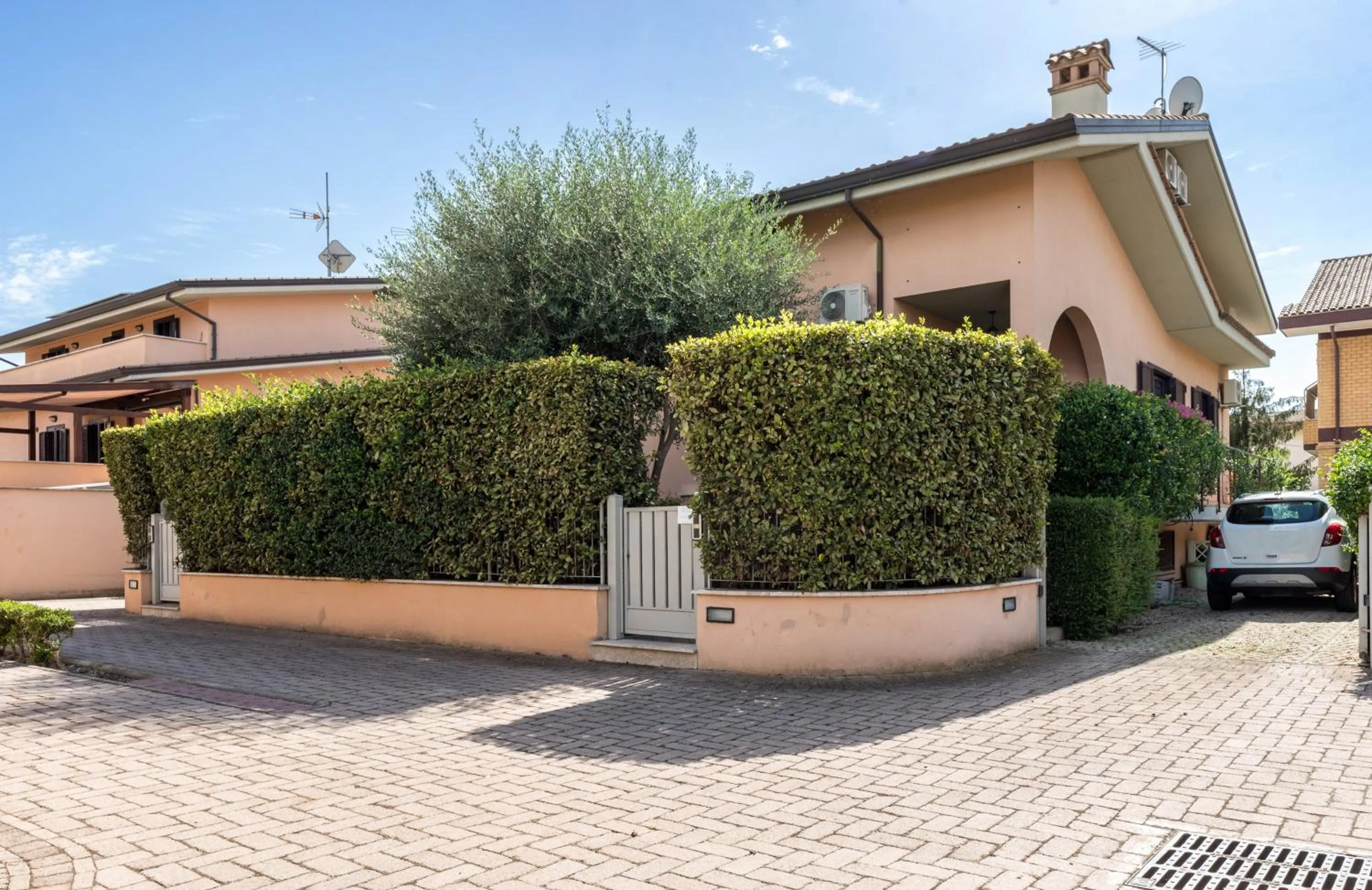 Property building in B&B L'Ulivo Fiumicino