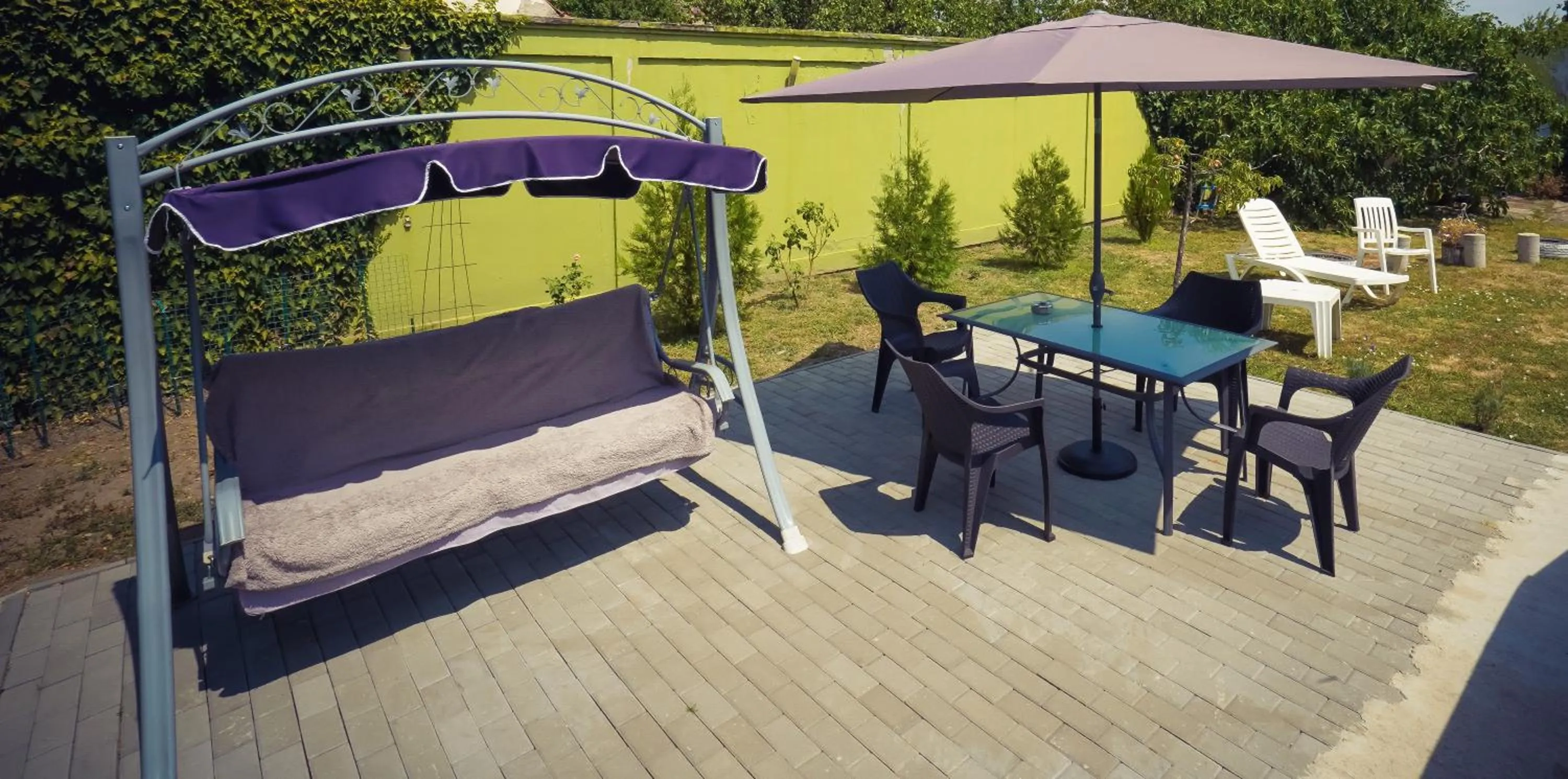 Inner courtyard view in Pensiunea Dolce