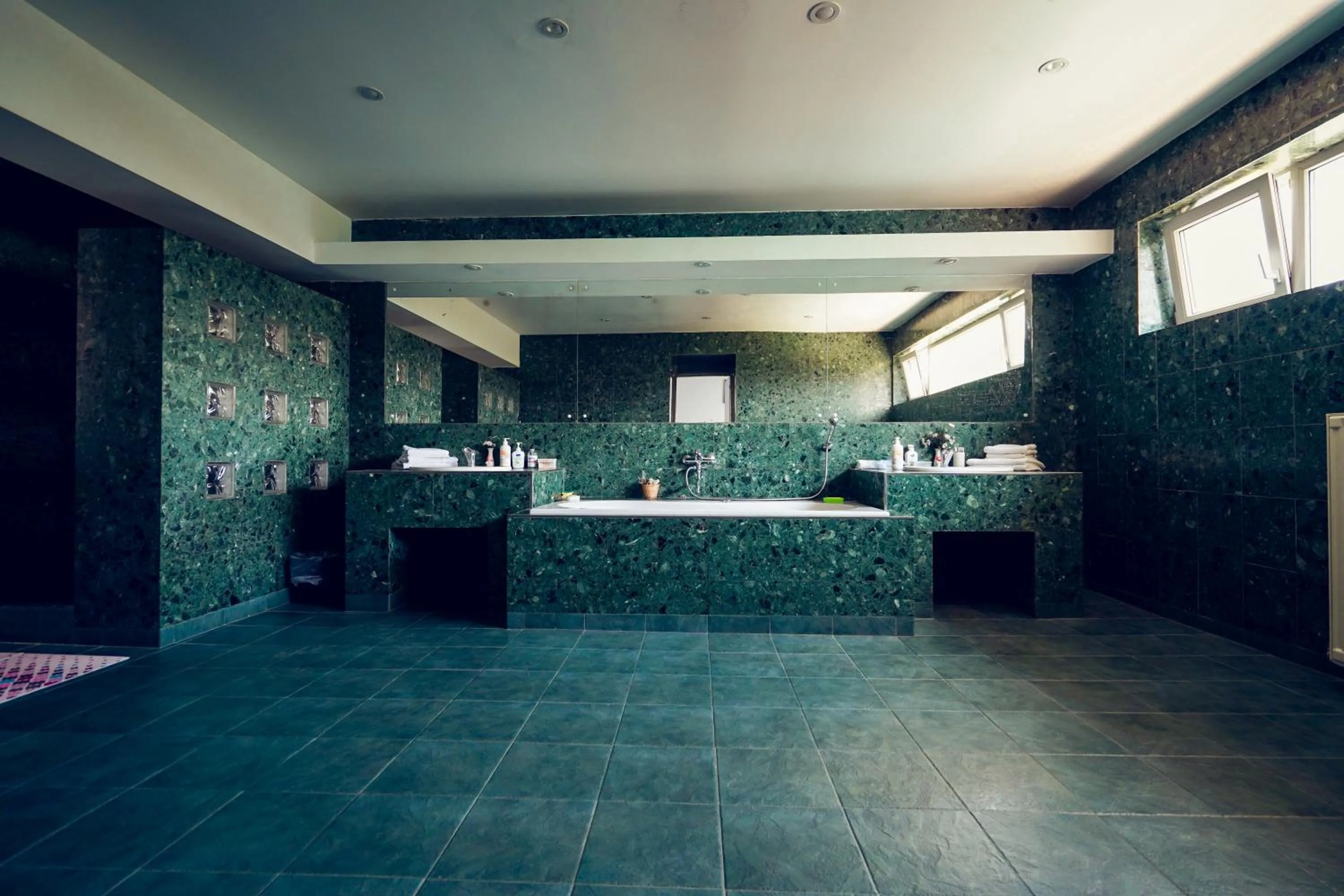 Bathroom in Pensiunea Dolce