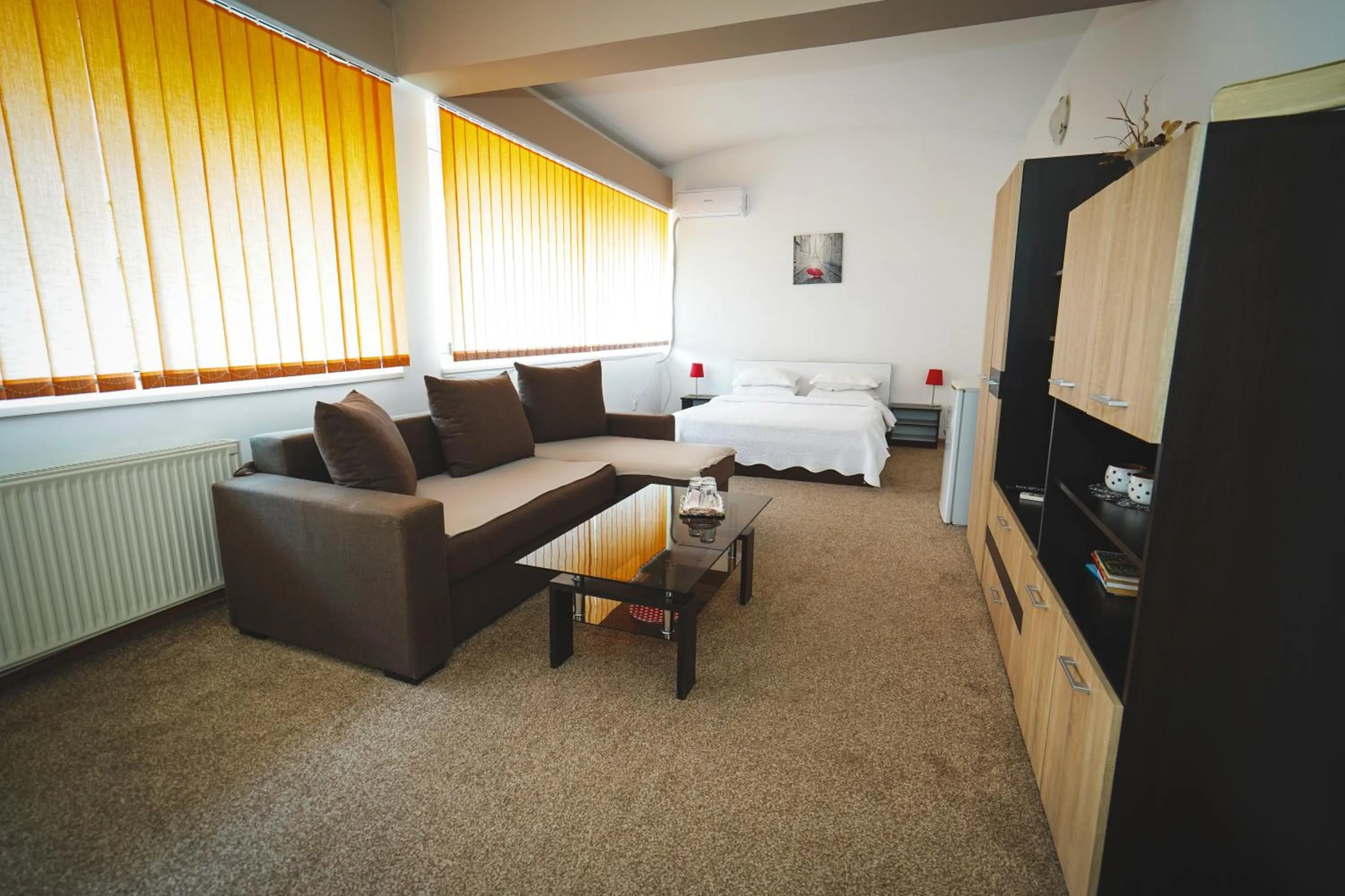 Bed in Pensiunea Dolce