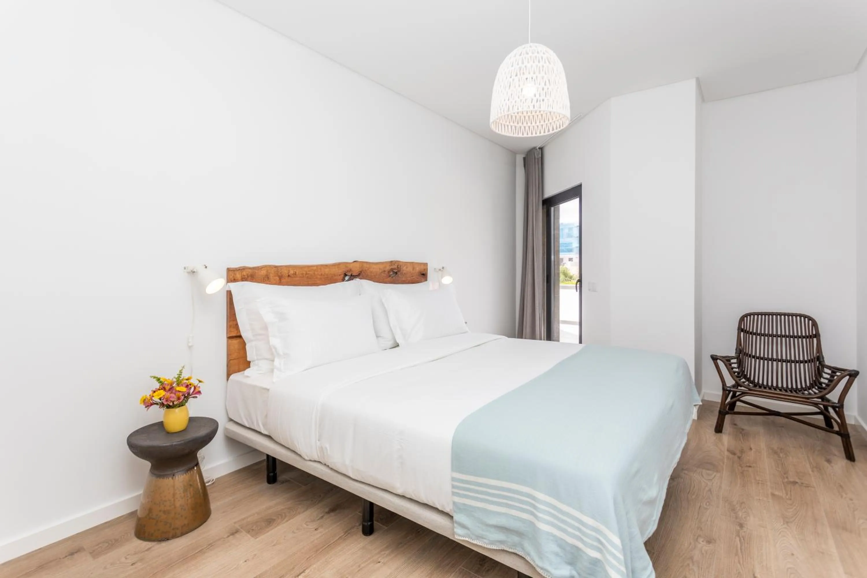 Bedroom, Bed in You and the sea