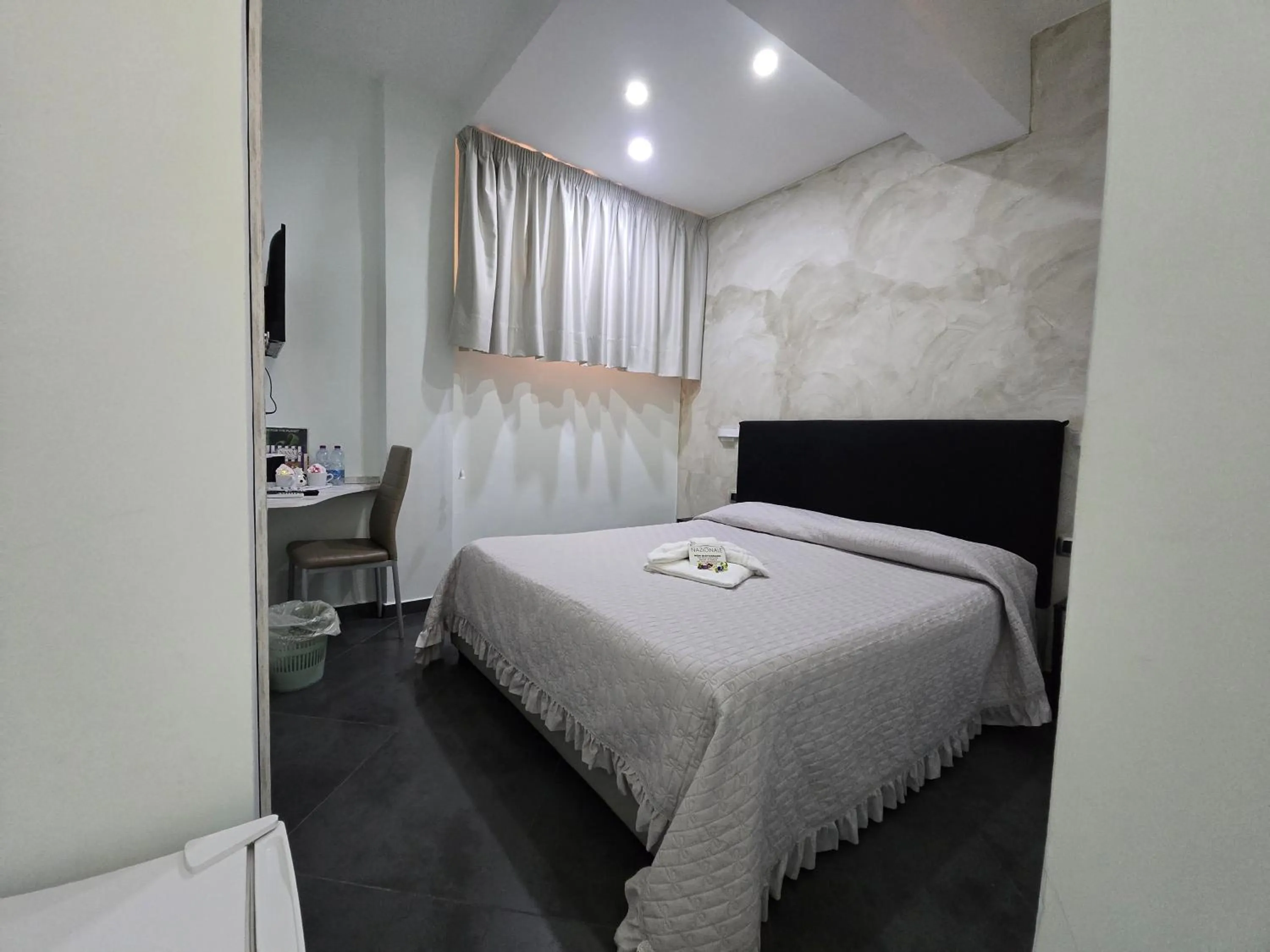 Bedroom, Bed in Nazionale Dream