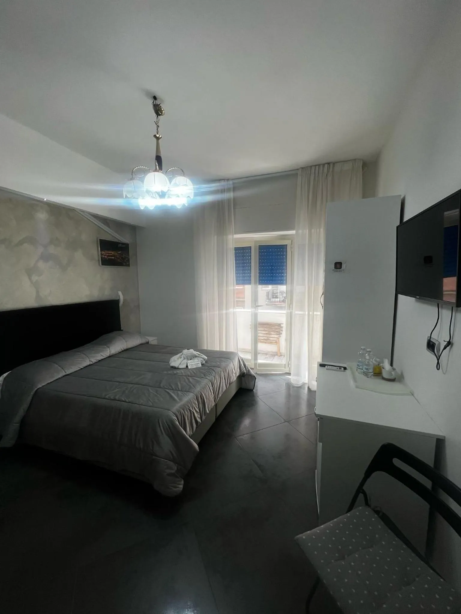 Bedroom, Bed in Nazionale Dream