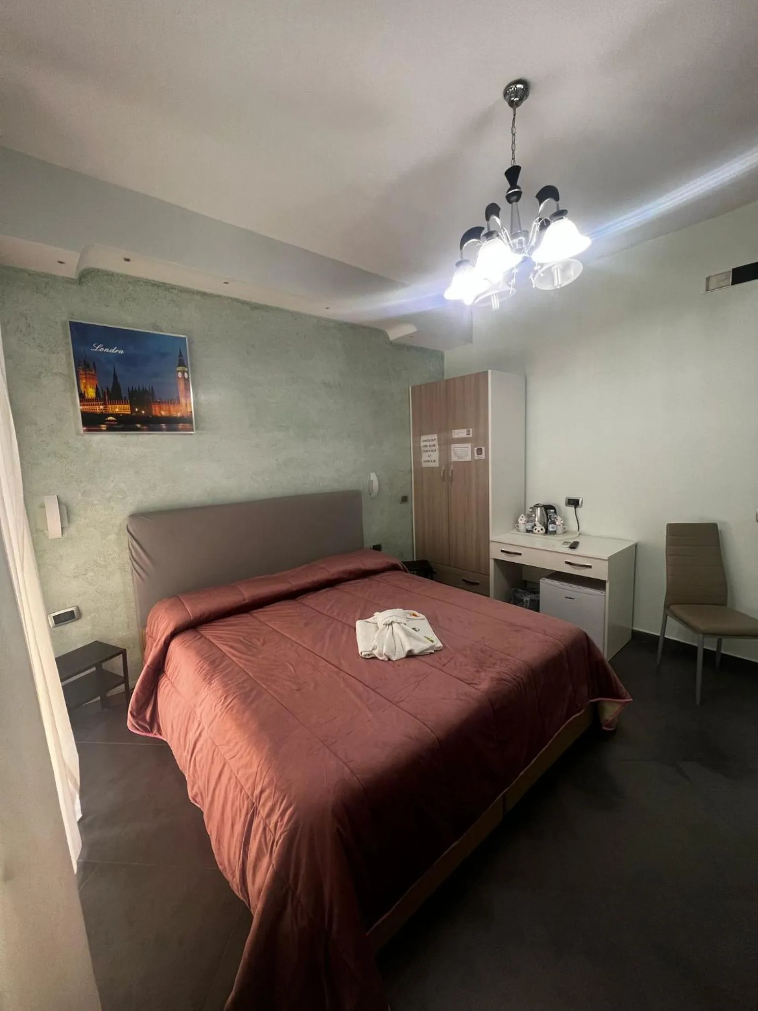 Bedroom, Bed in Nazionale Dream