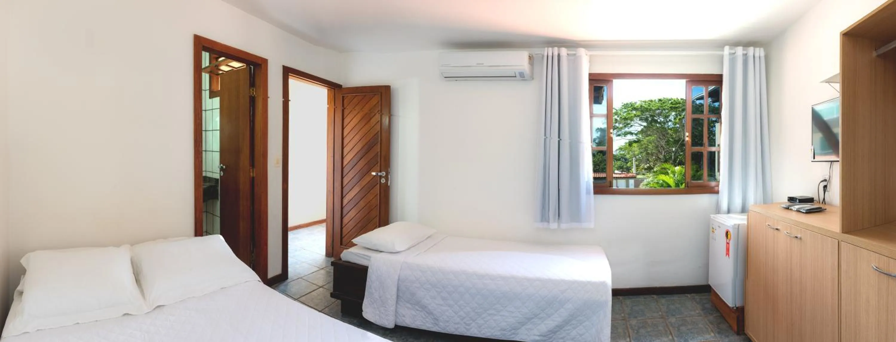 Photo of the whole room, Bed in Pousada Lua e Mar