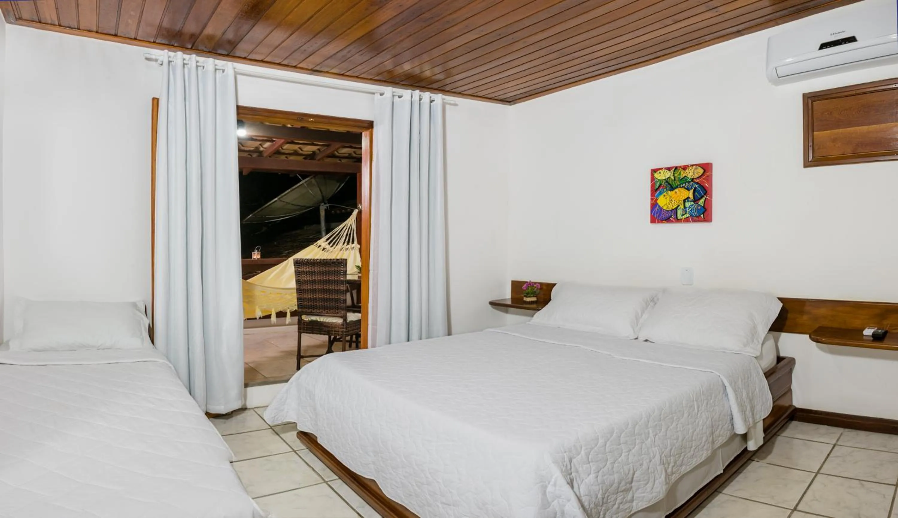 Photo of the whole room, Bed in Pousada Lua e Mar