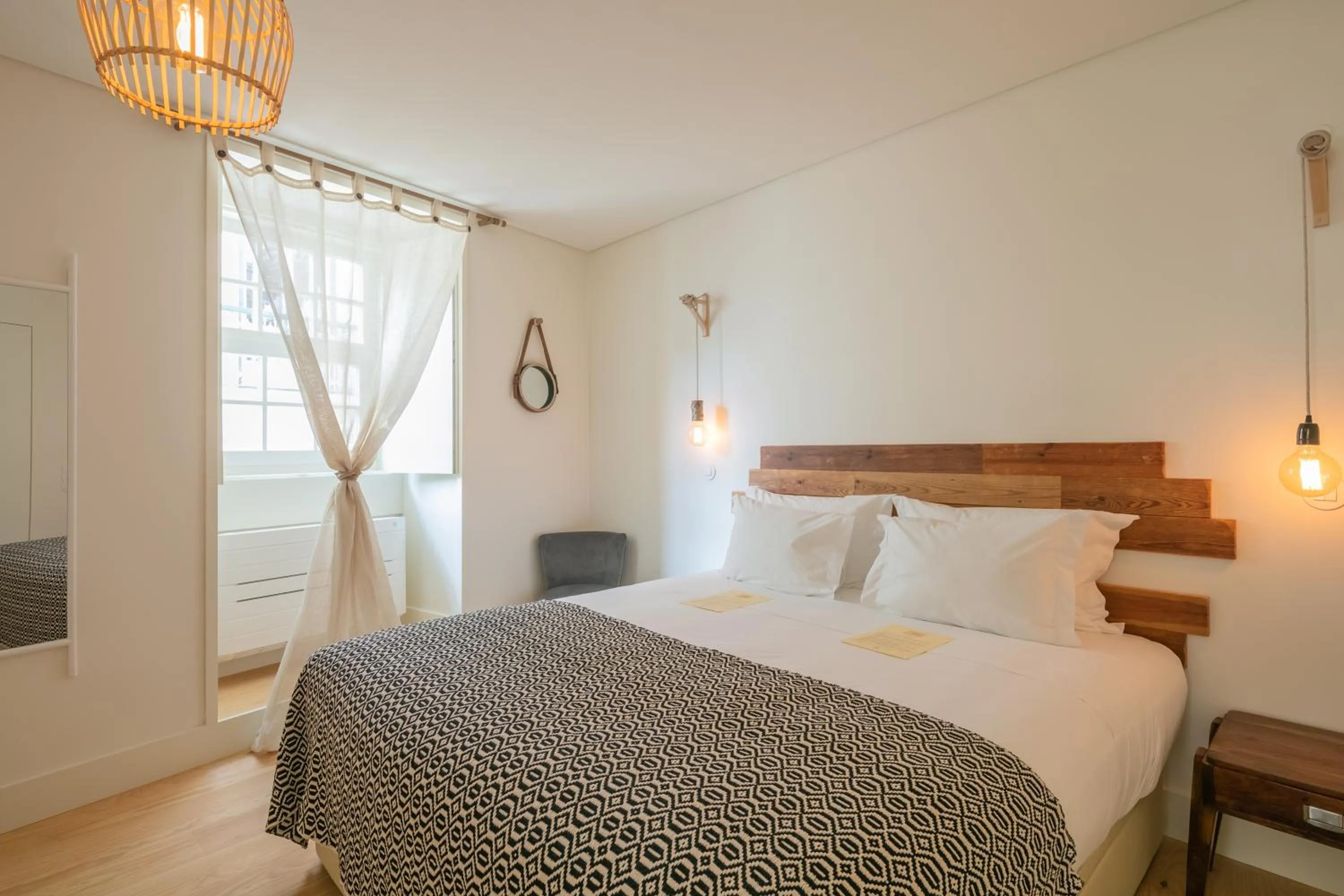 Bed in Almaria - Officina Real Apartments | Chiado