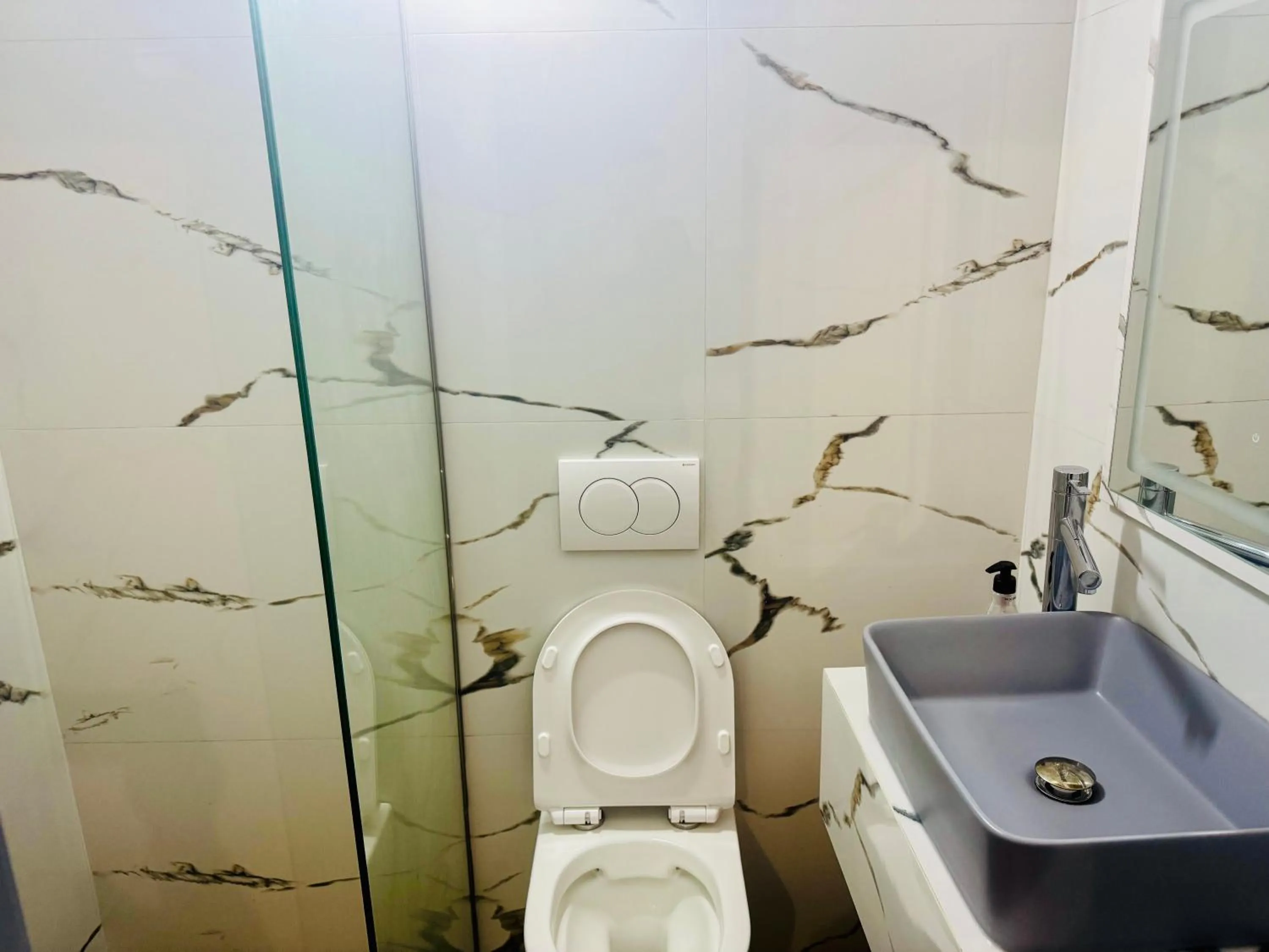 Toilet in Petros rooms