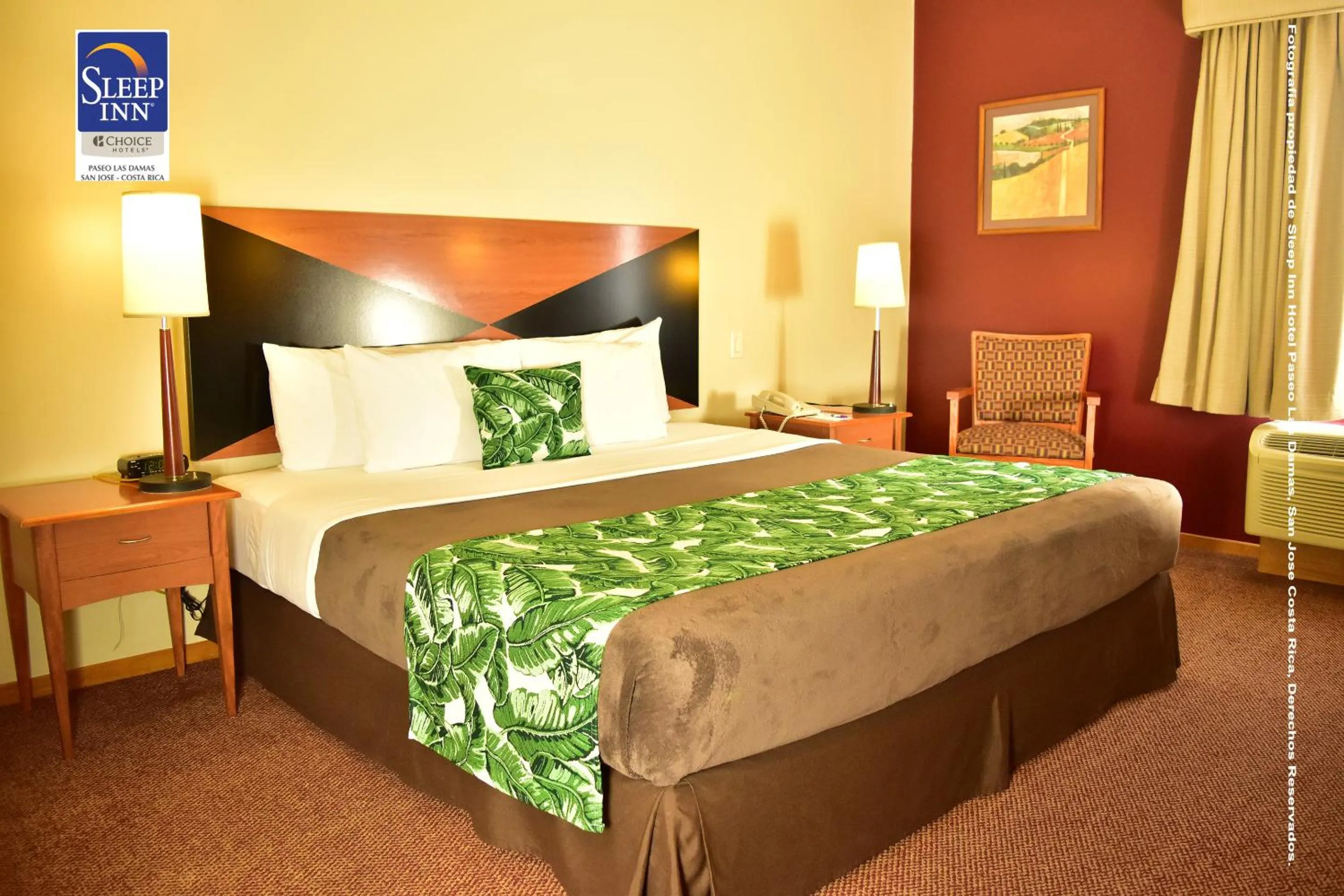 Bed in Sleep Inn Paseo Las Damas
