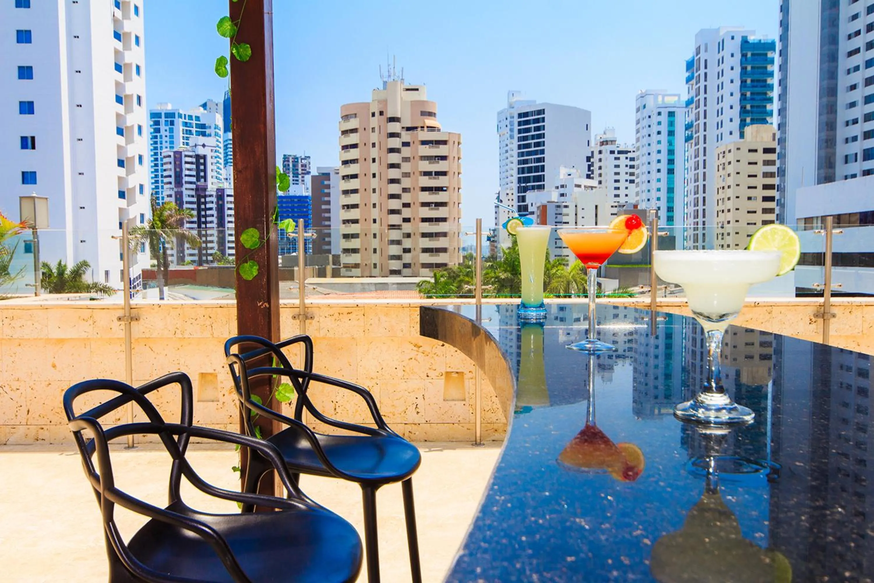 Lounge or bar in GIO hotel Tama Cartagena