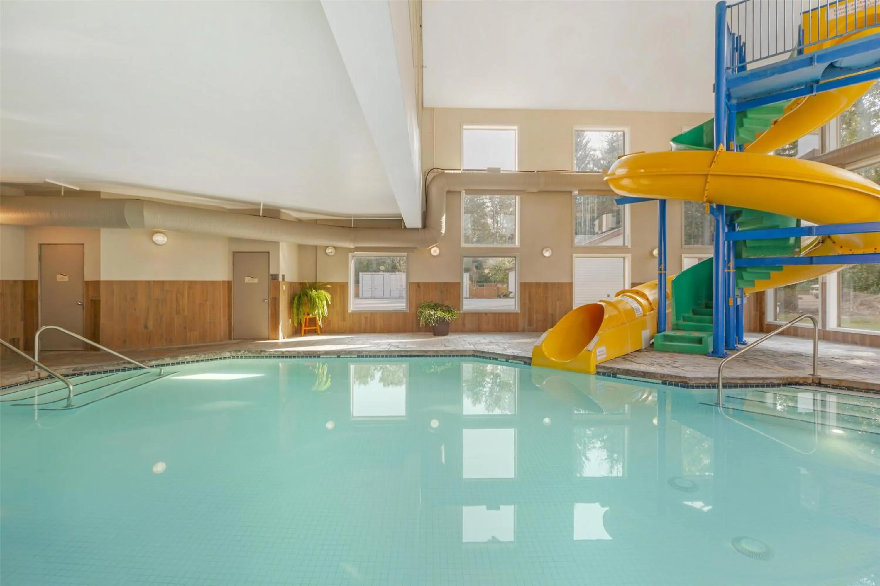 Pool view in Best Western Plus Valemount Inn & Suites