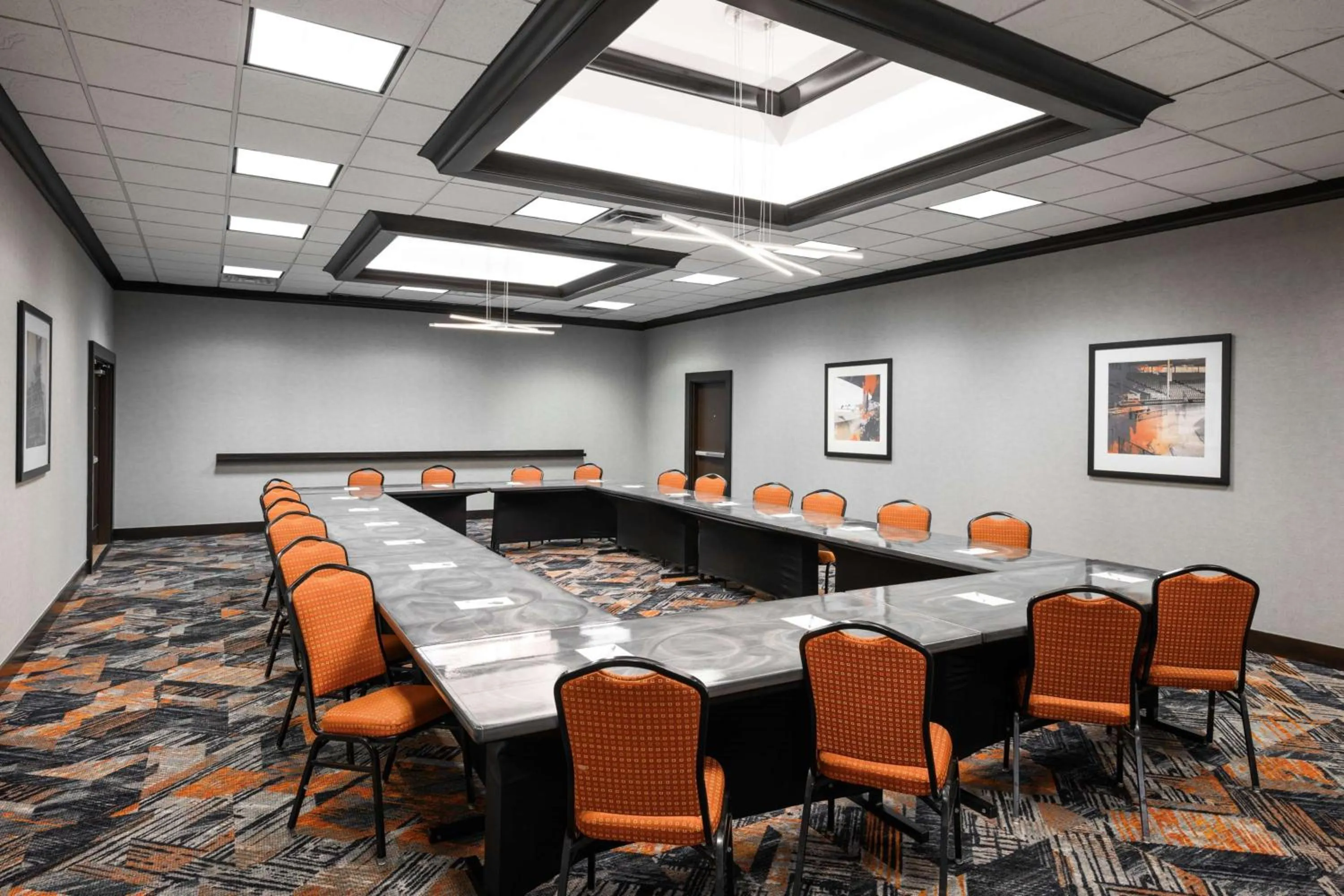 Meeting/conference room in Hampton Inn Evansville Airport