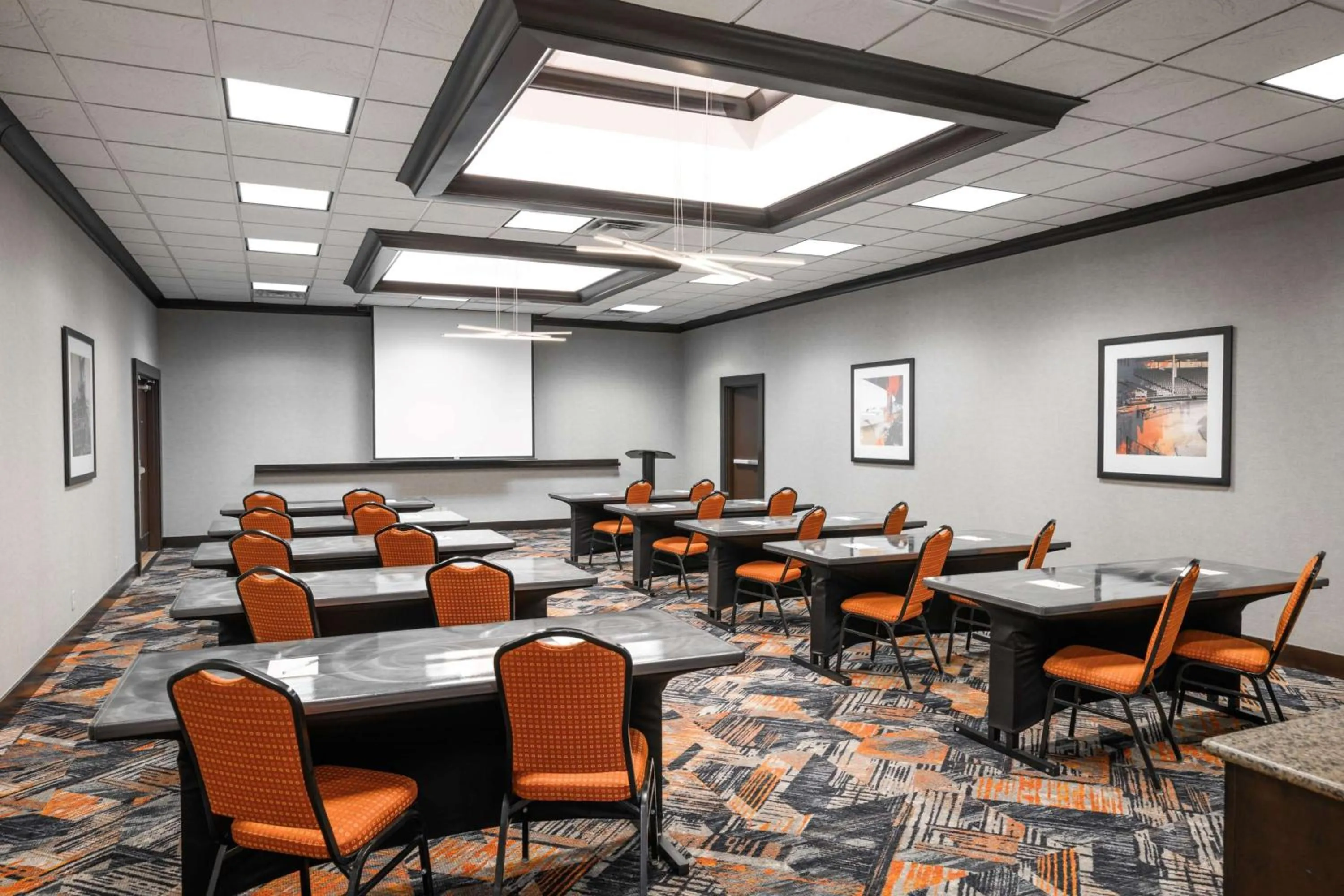 Meeting/conference room in Hampton Inn Evansville Airport