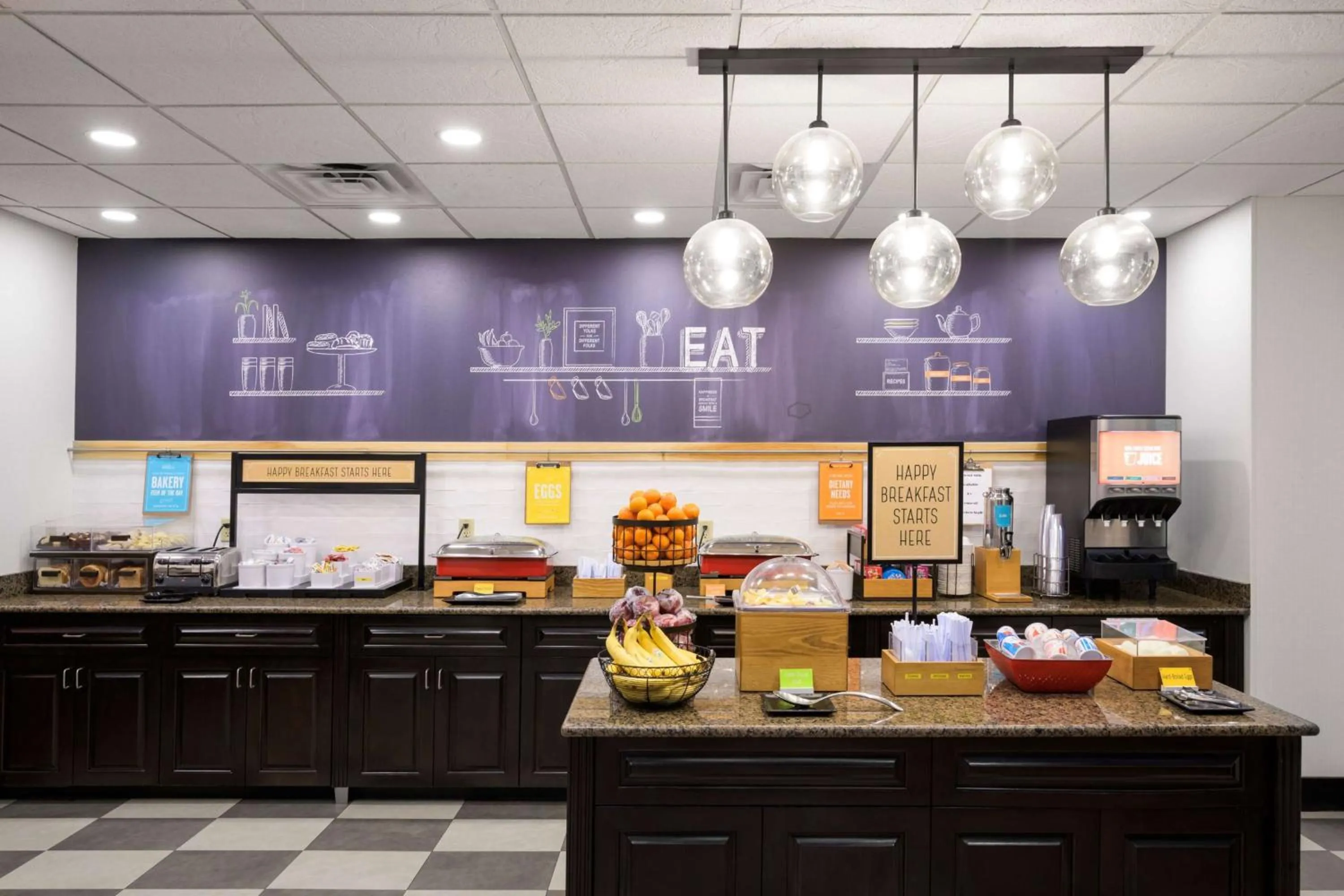 Breakfast in Hampton Inn Evansville Airport