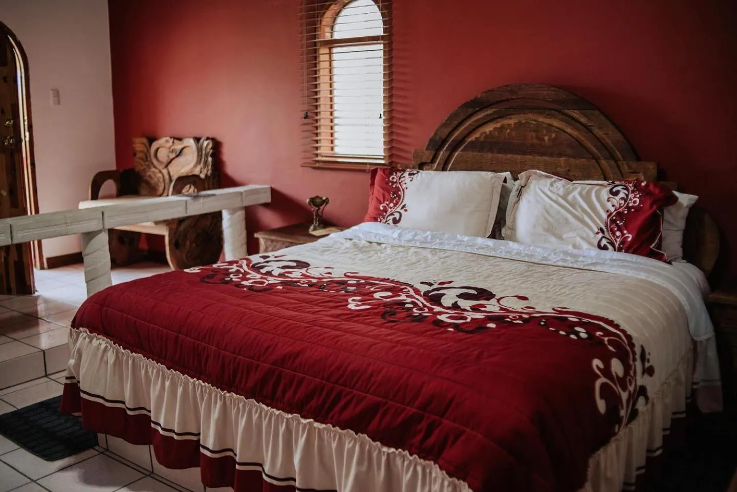 Photo of the whole room, Bed in Hotel Mansion Tarahumara