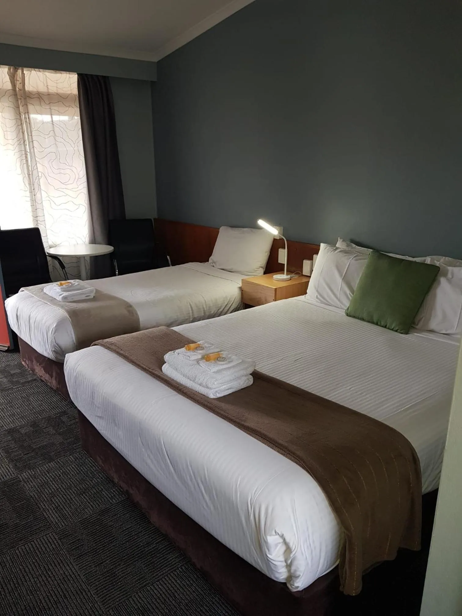 Bed in Waterview Gosford Motor Inn