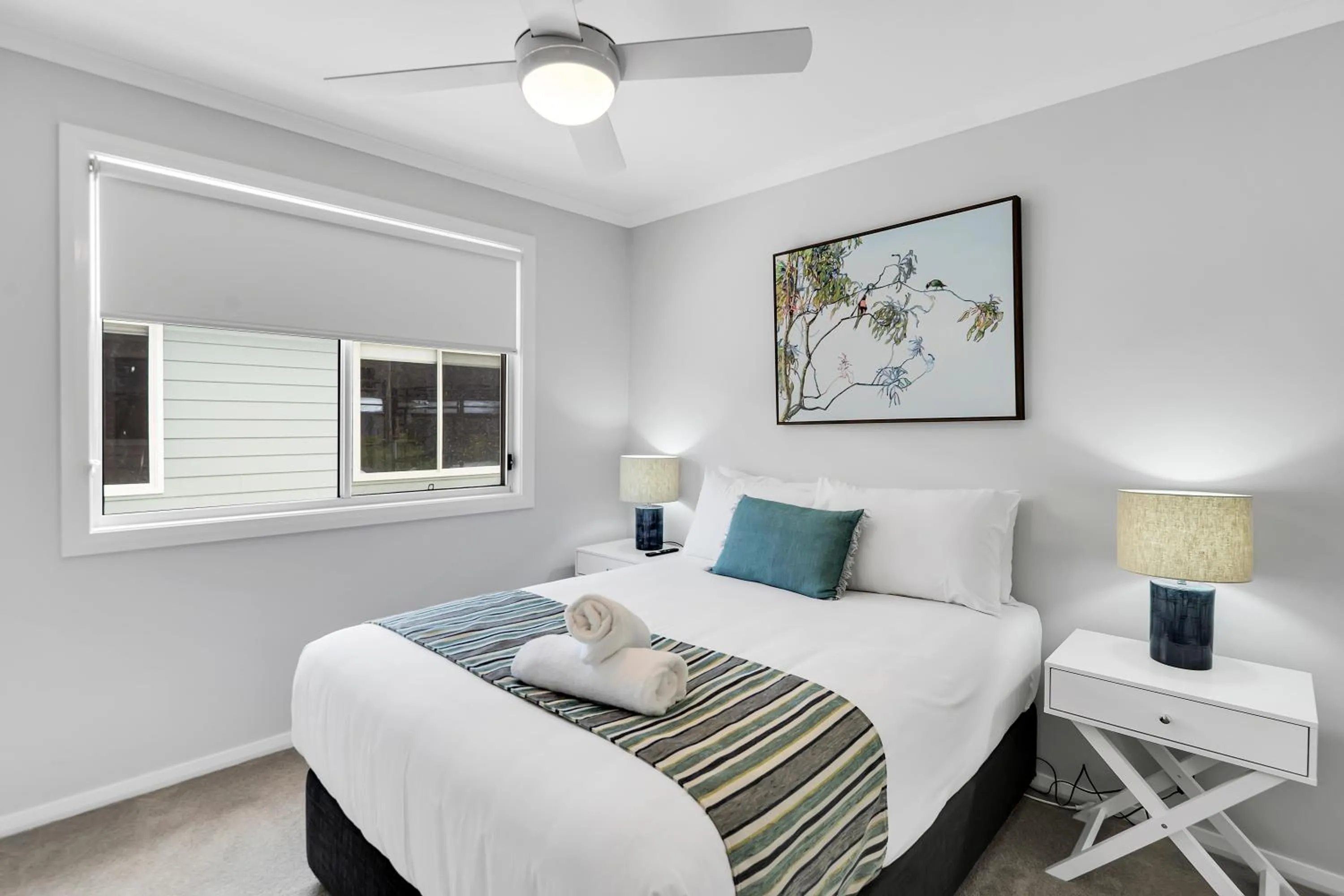 Bedroom, Bed in Ingenia Holidays Middle Rock