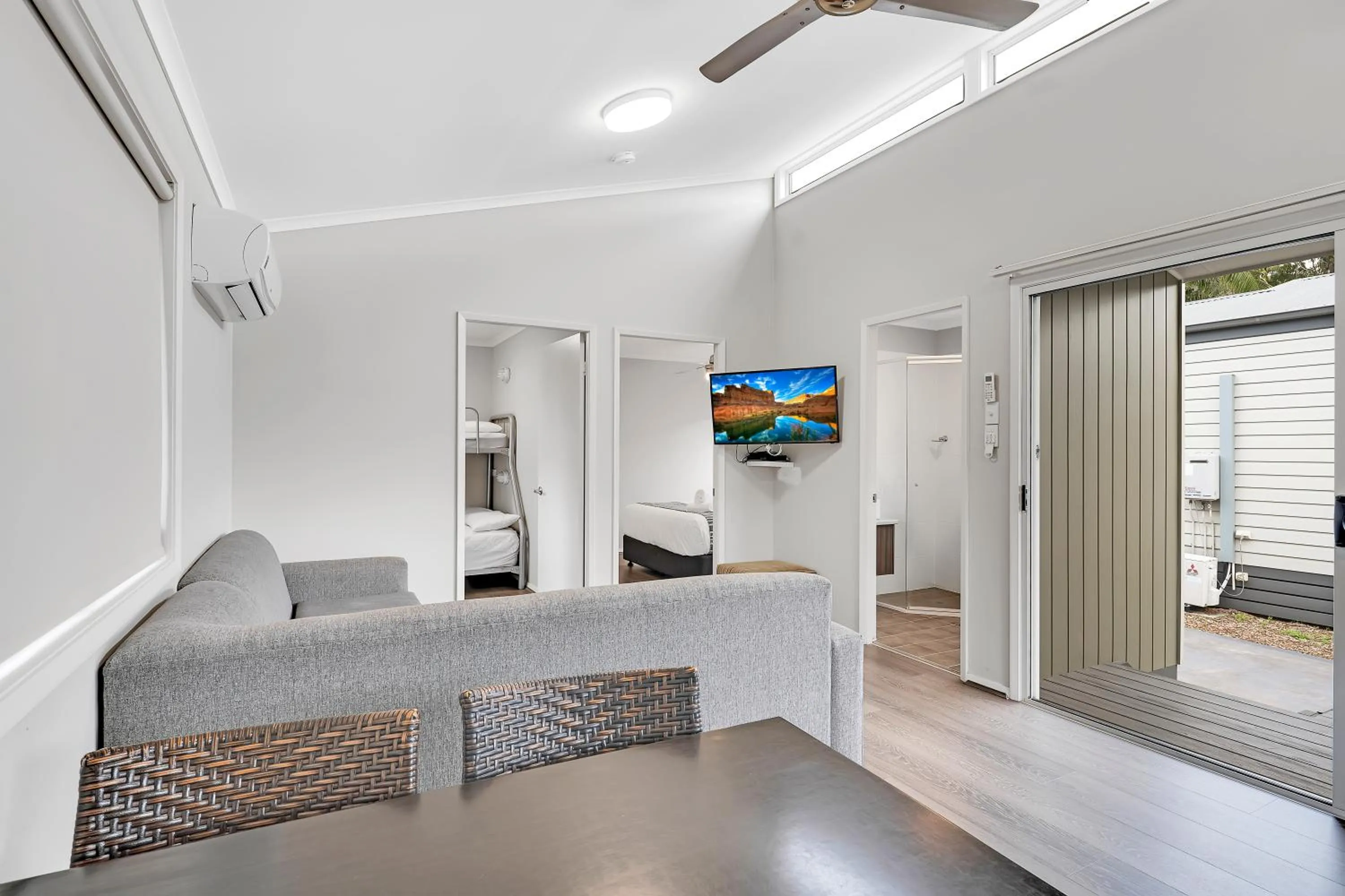 Photo of the whole room in Ingenia Holidays Middle Rock