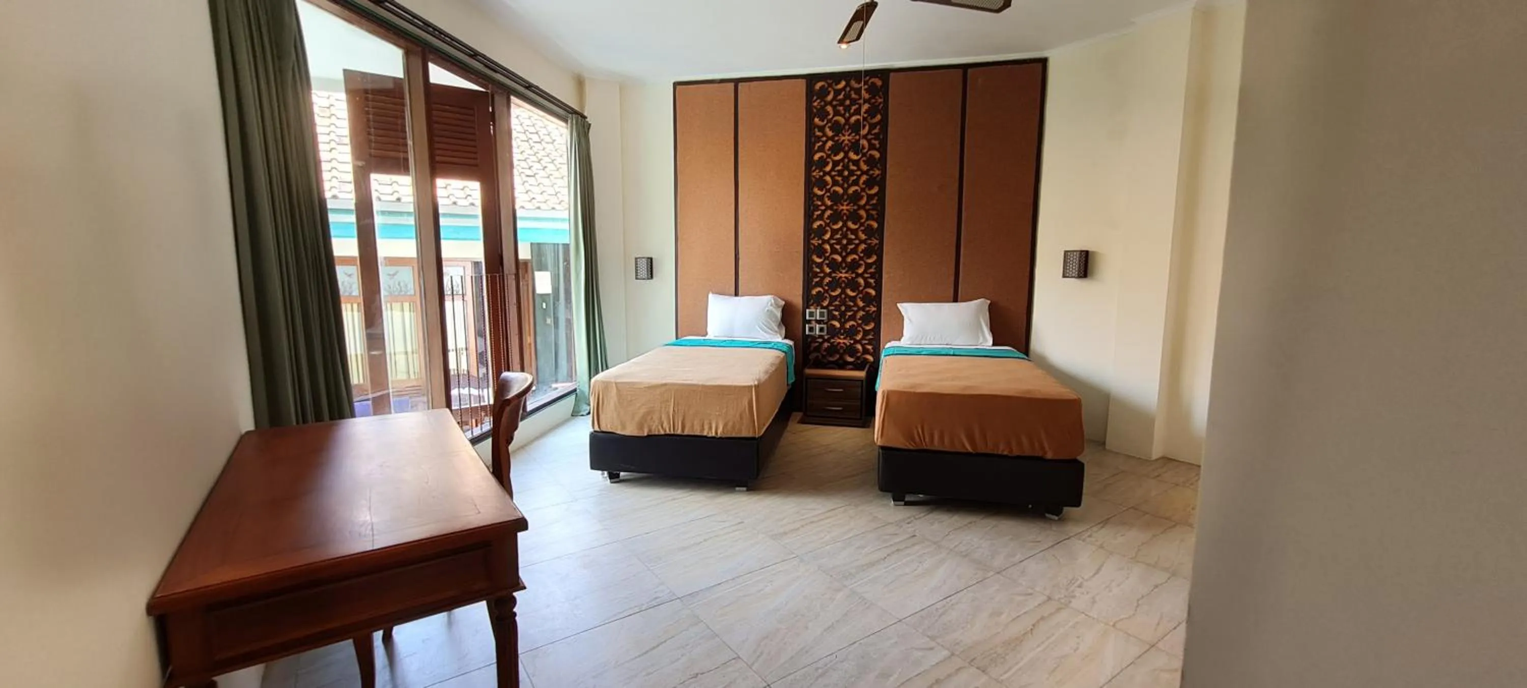 Bed in Sanur Seaview Hotel