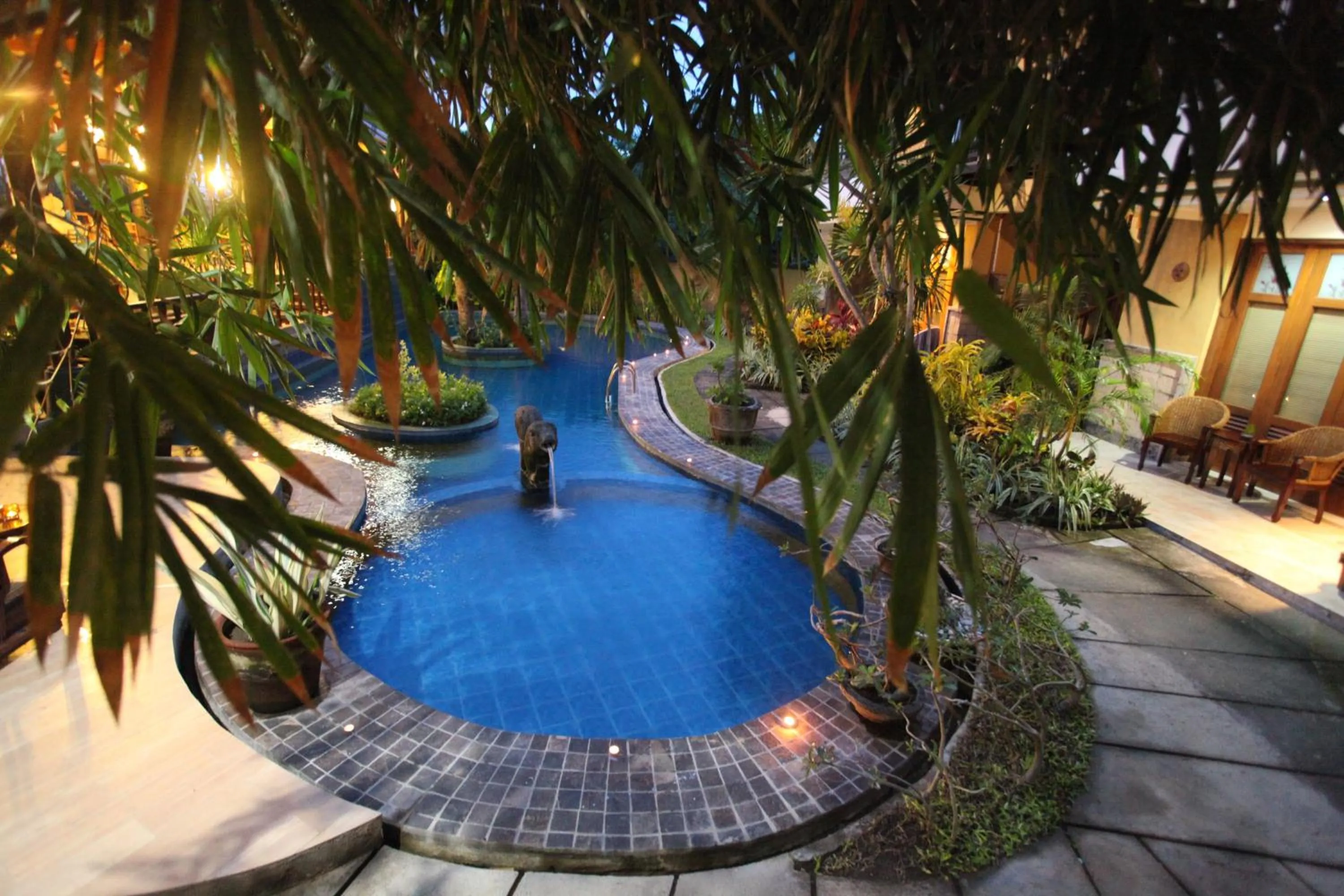 Swimming pool in Sanur Seaview Hotel