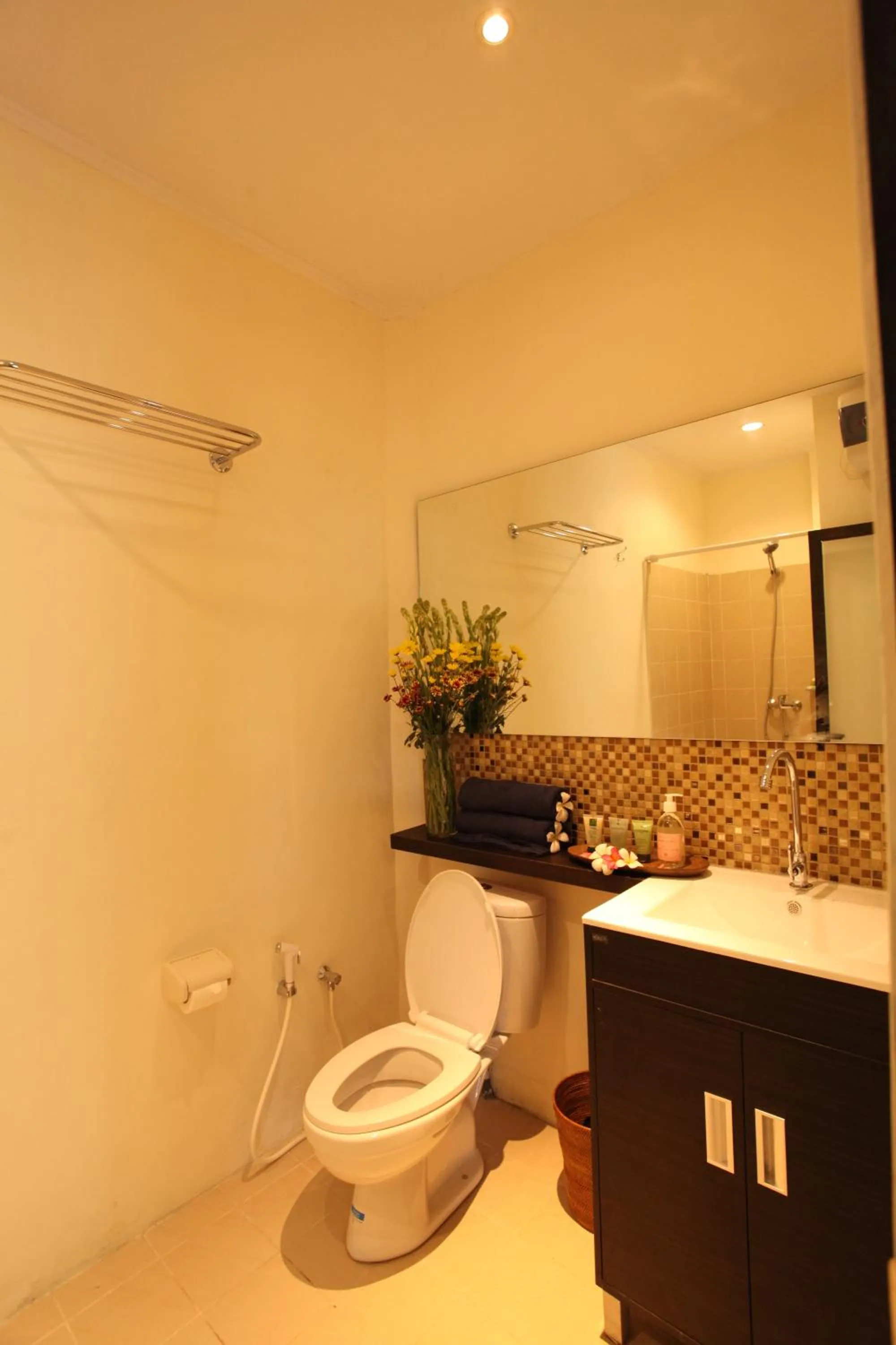 Bathroom in Sanur Seaview Hotel