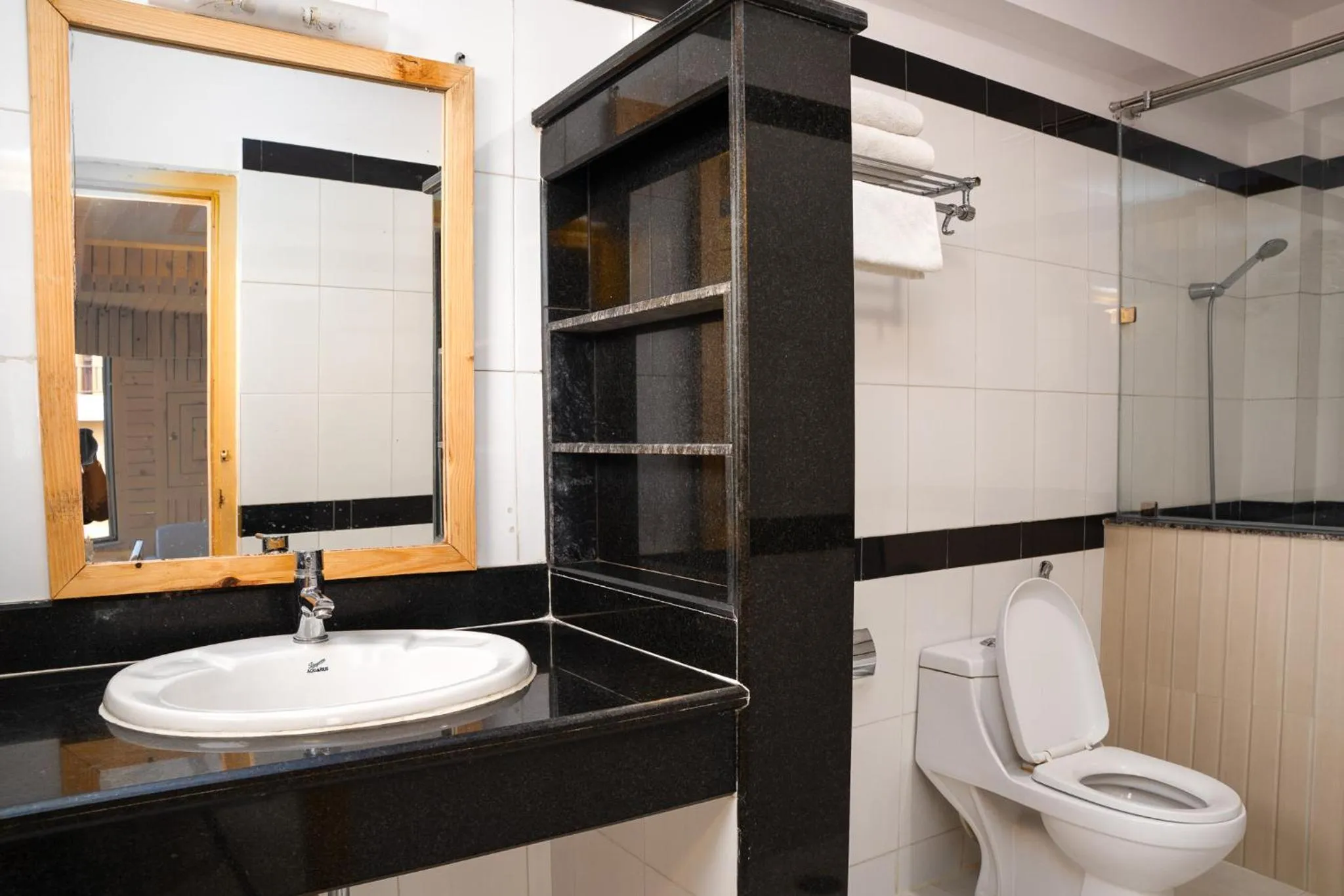 Bathroom in Trekkers Inn Boutique Hotel Pokhara