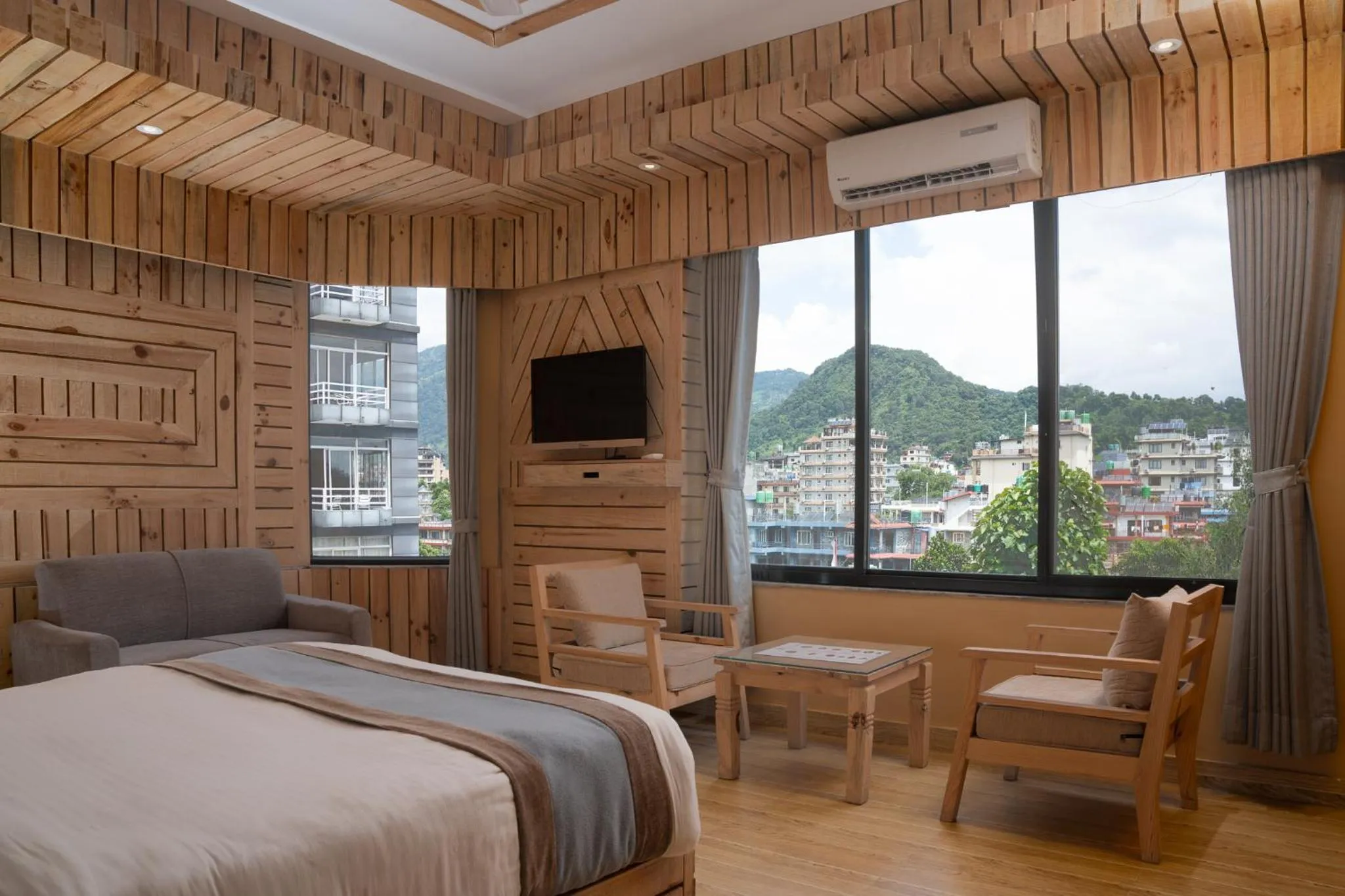 Bed in Trekkers Inn Boutique Hotel Pokhara